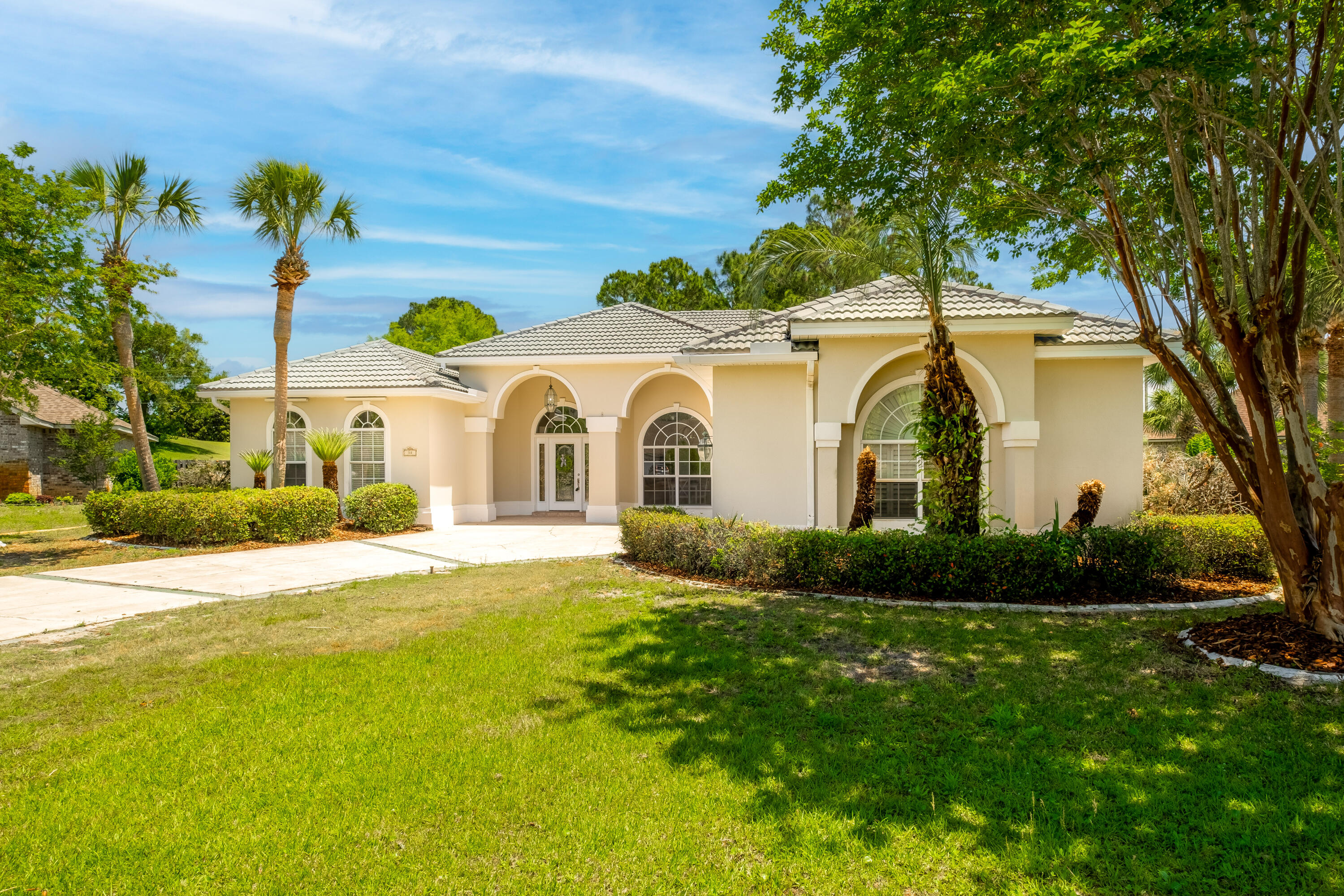 BAYWINDS GOLF ESTATES PH 3 - Residential