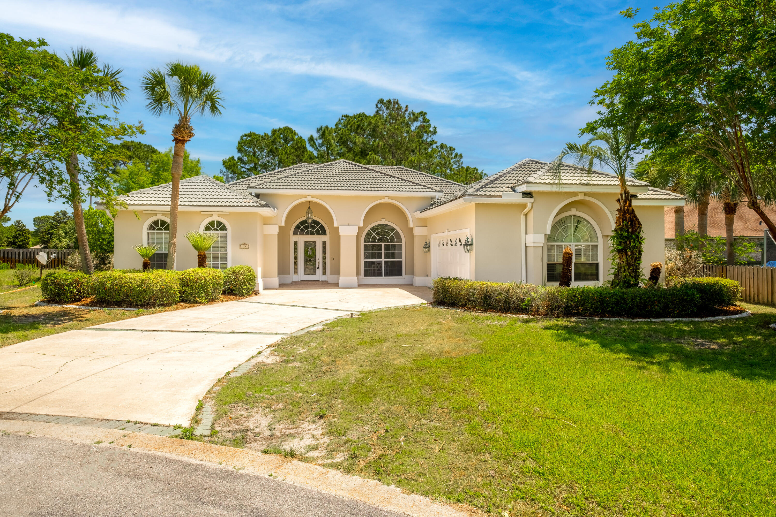 BAYWINDS GOLF ESTATES PH 3 - Residential