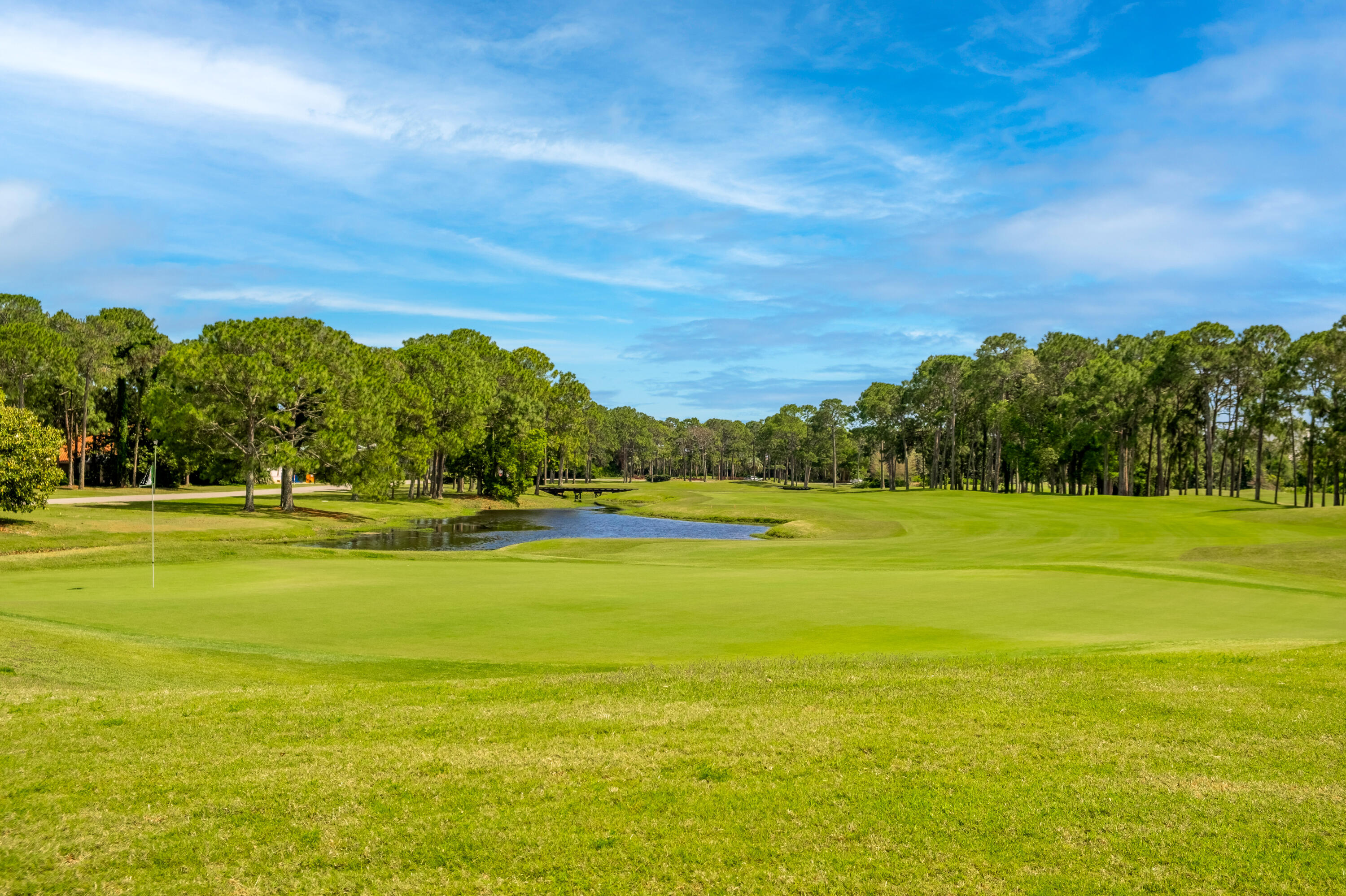 BAYWINDS GOLF ESTATES PH 3 - Residential