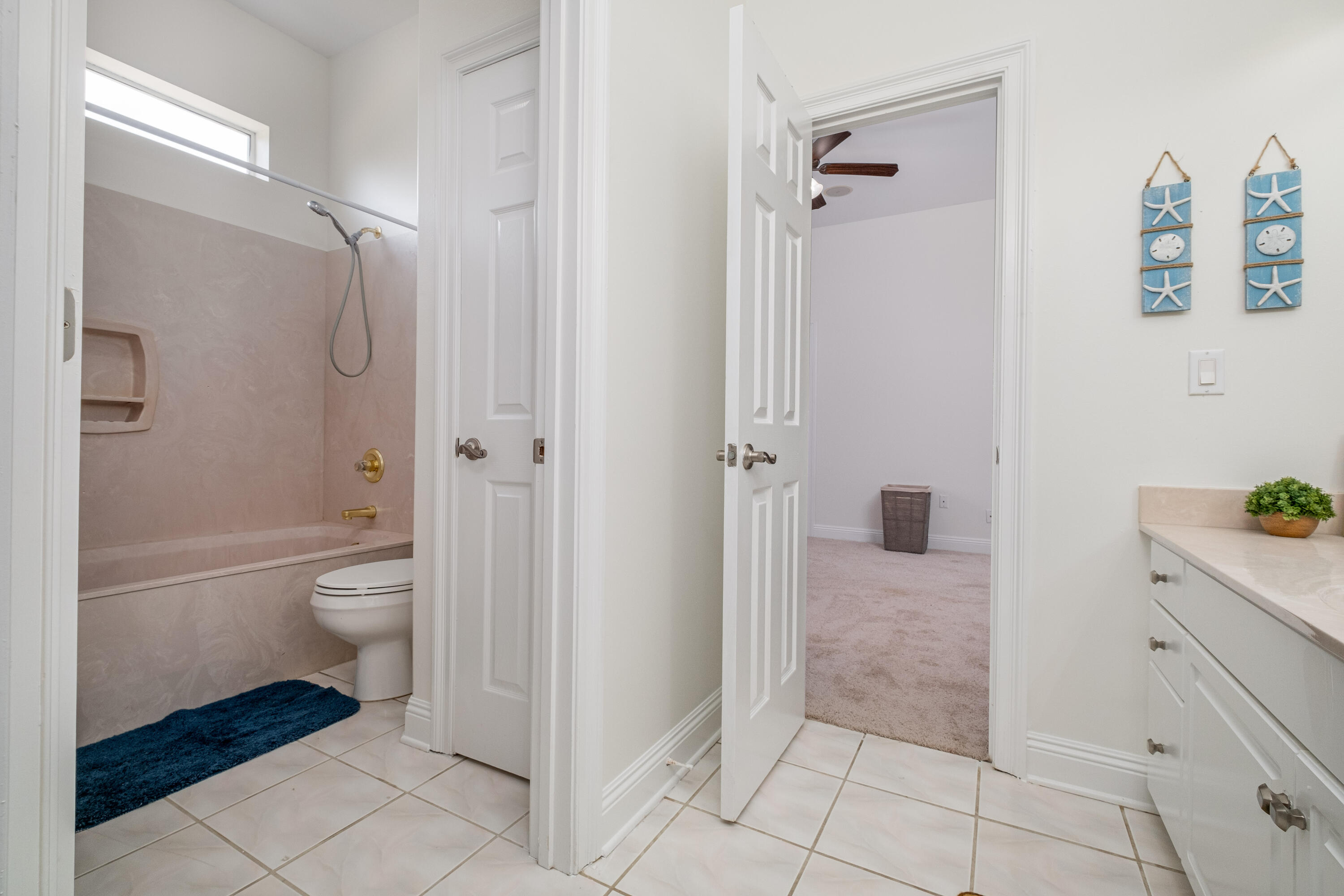 BAYWINDS GOLF ESTATES PH 3 - Residential