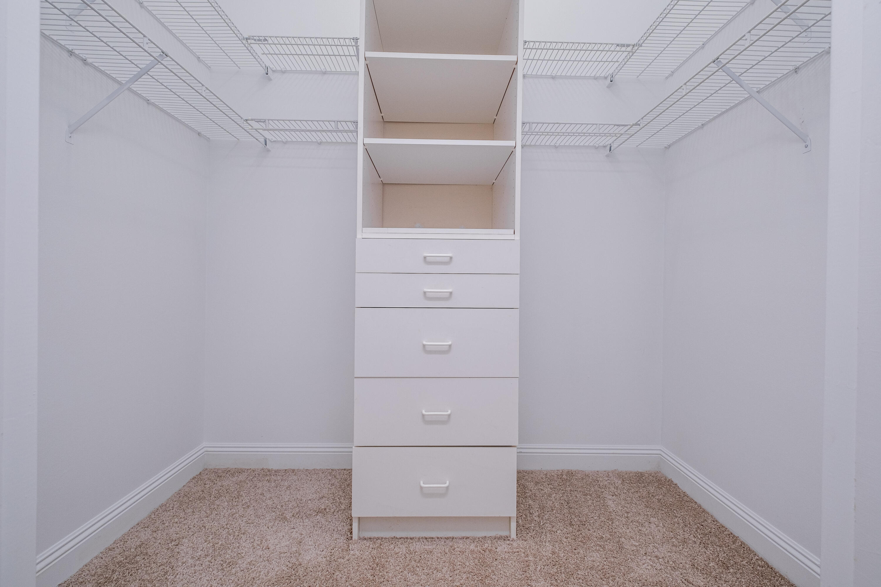 BAYWINDS GOLF ESTATES PH 3 - Residential