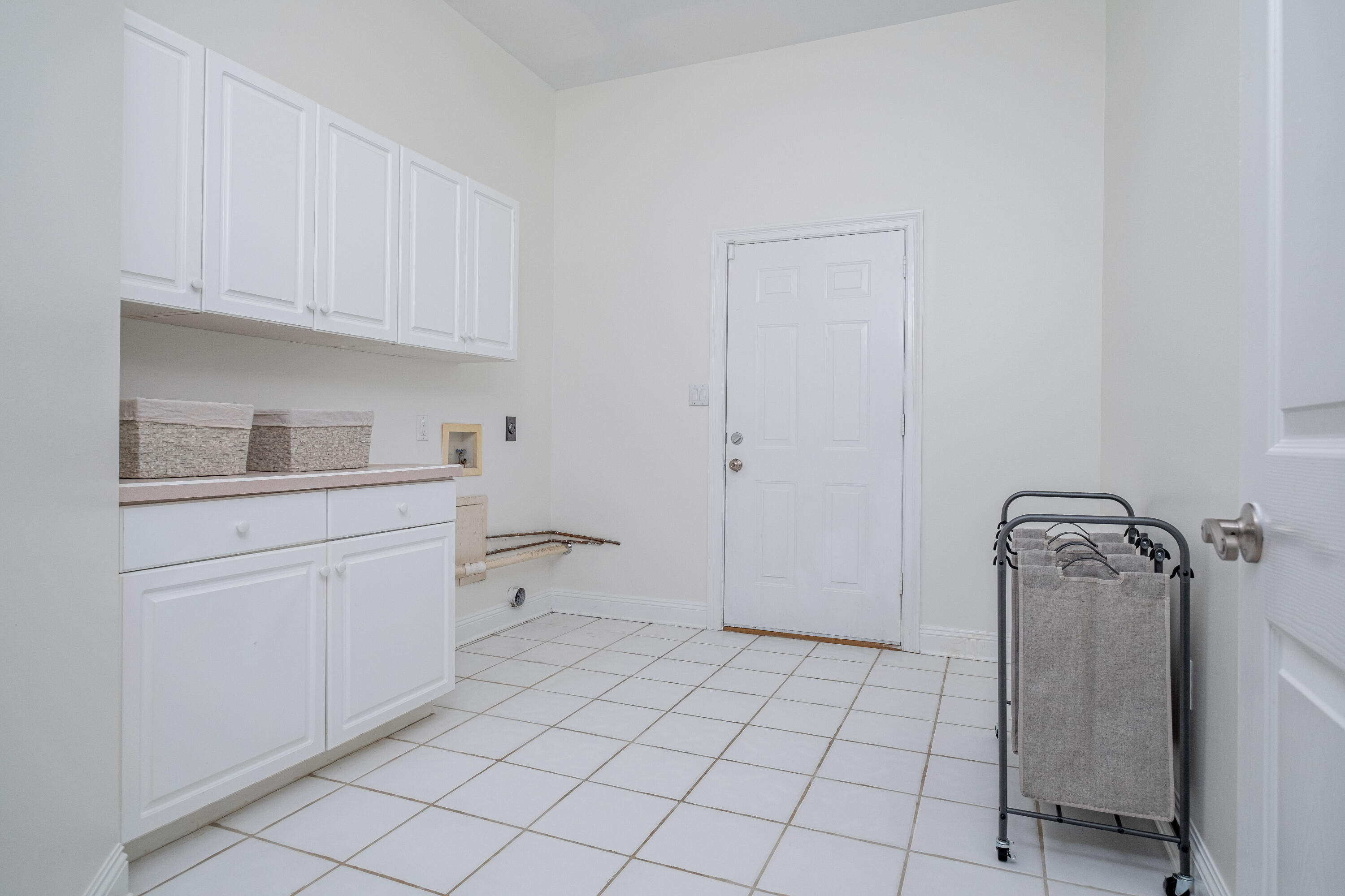 BAYWINDS GOLF ESTATES PH 3 - Residential