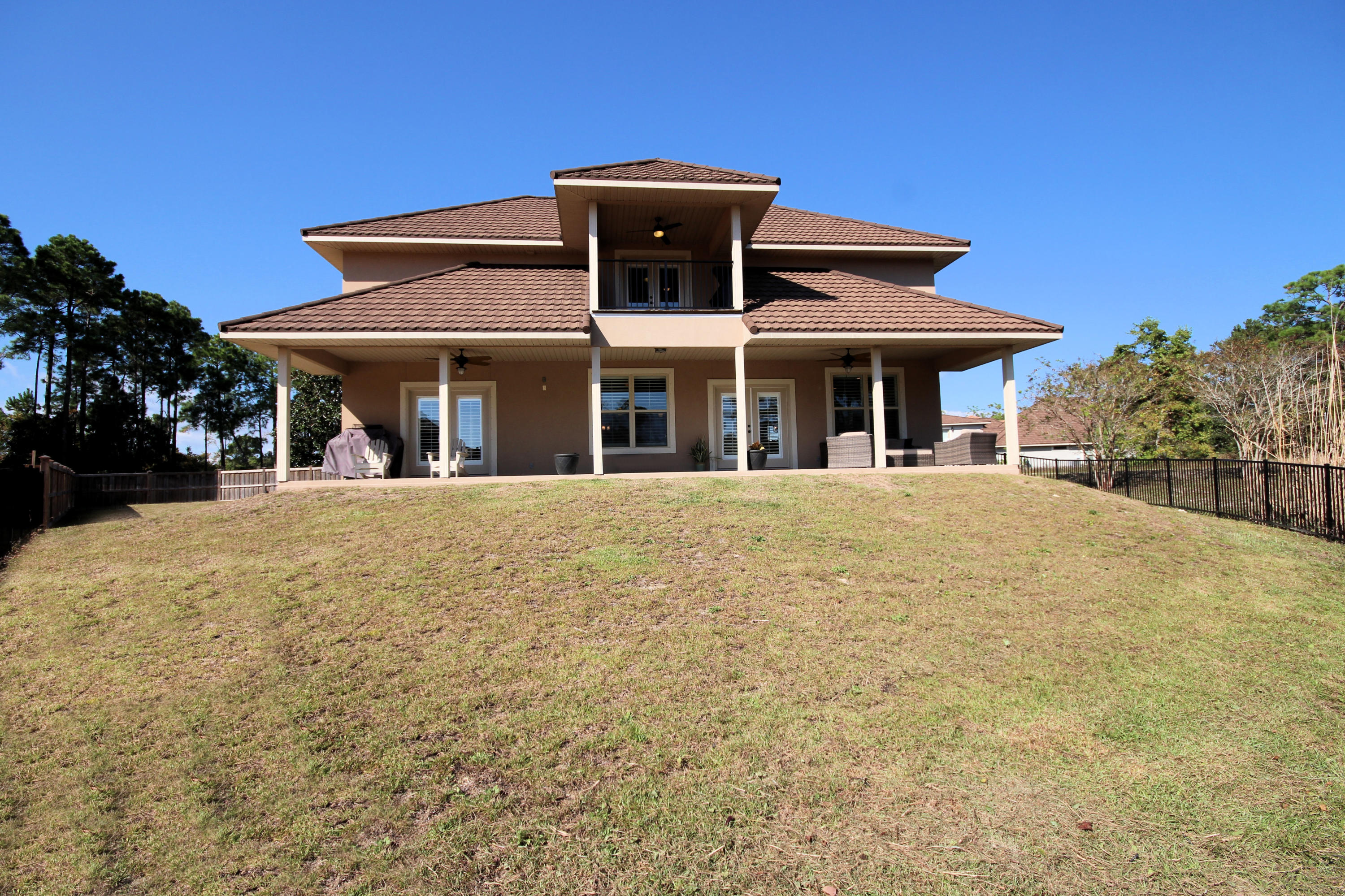PALMETTO LAKE PRESERVE - Residential
