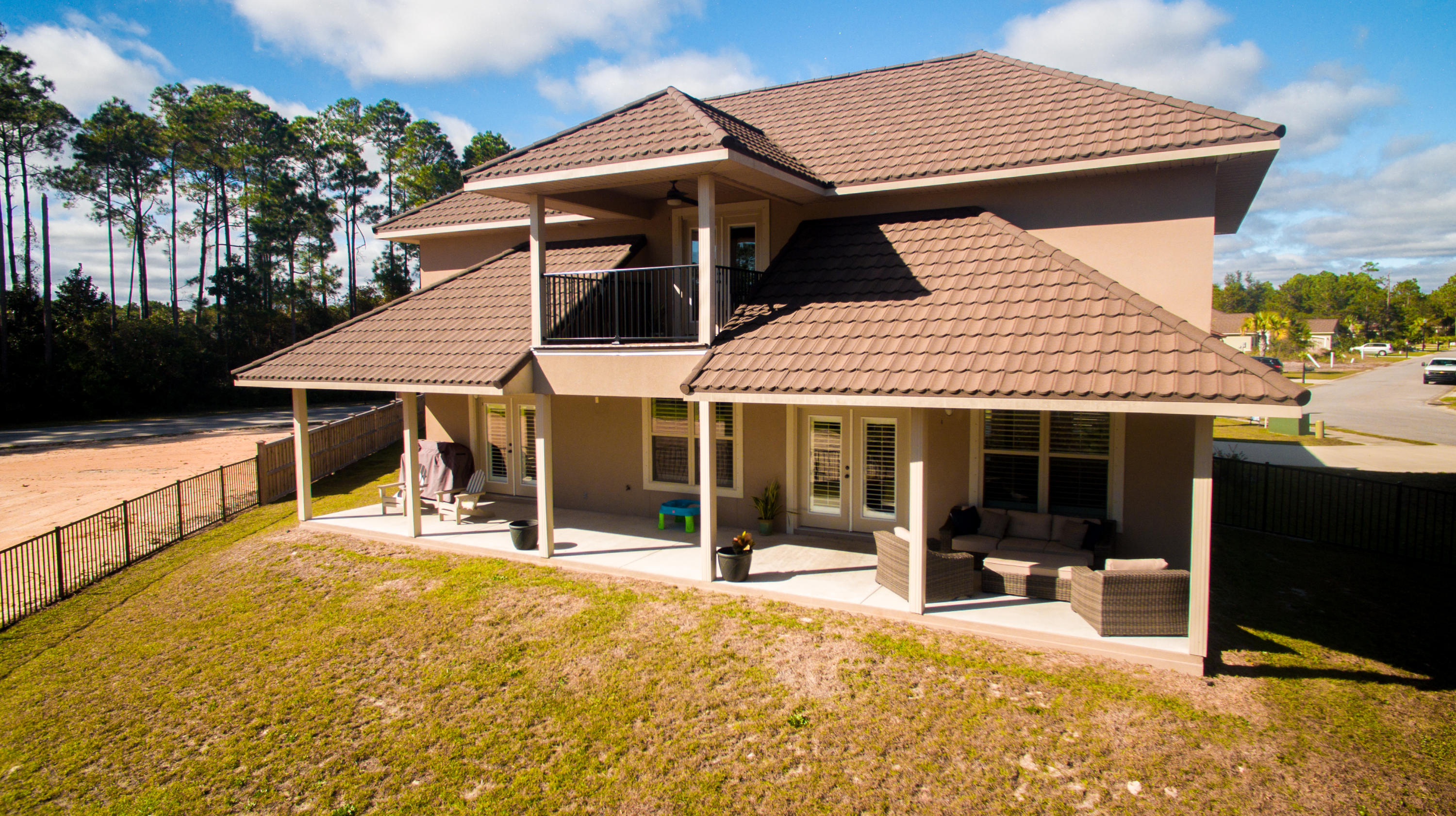 PALMETTO LAKE PRESERVE - Residential