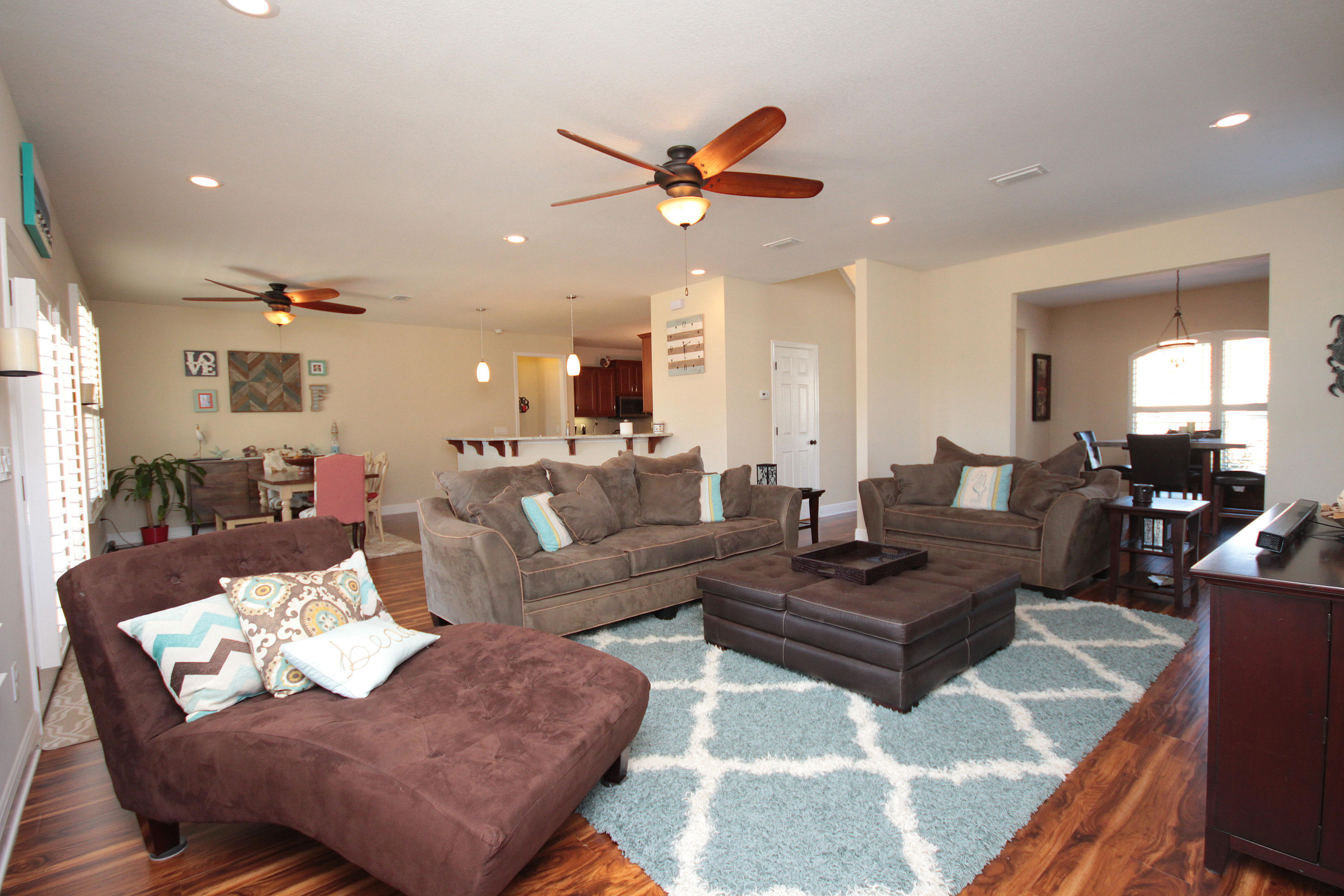 PALMETTO LAKE PRESERVE - Residential