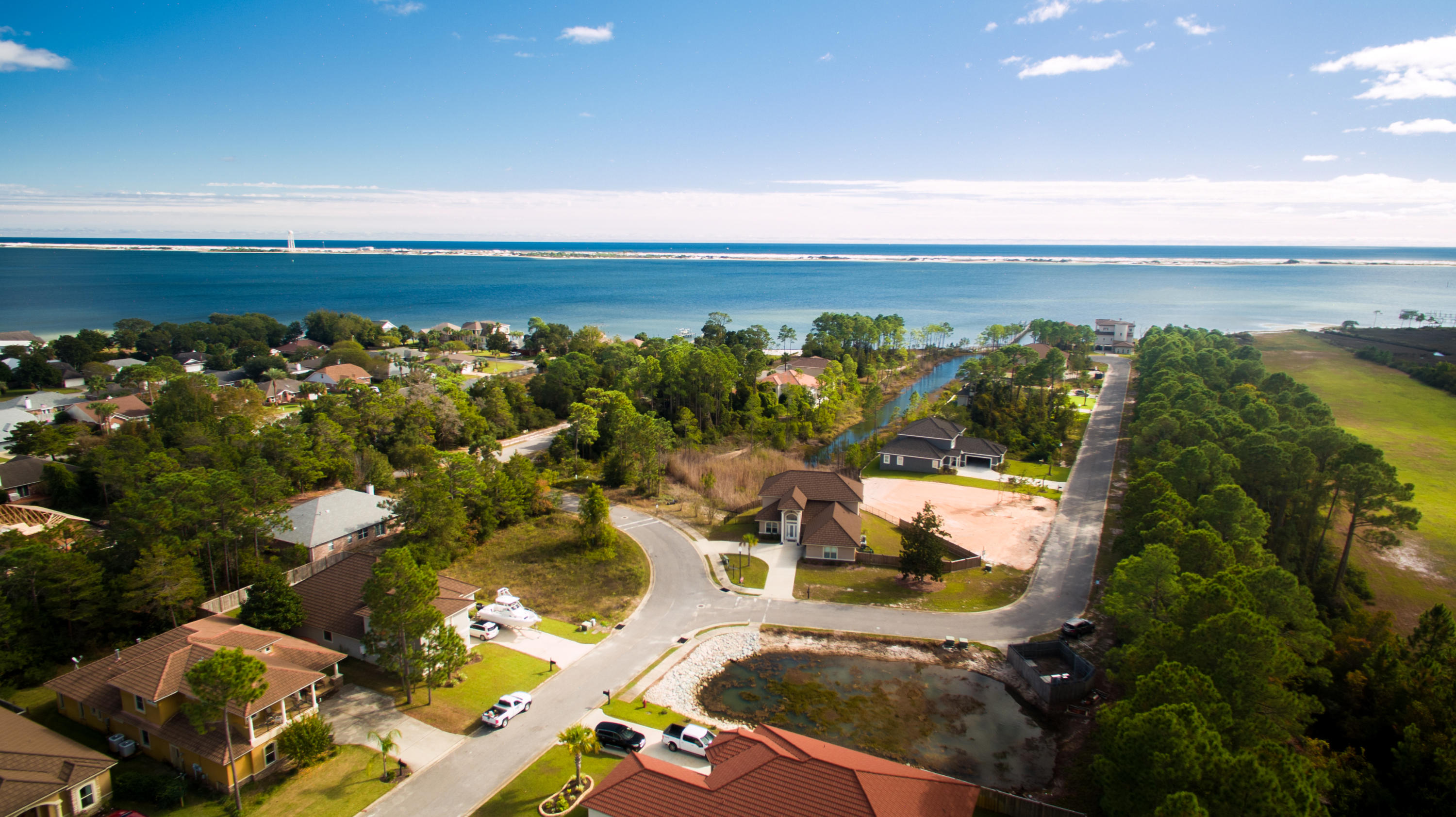 PALMETTO LAKE PRESERVE - Residential