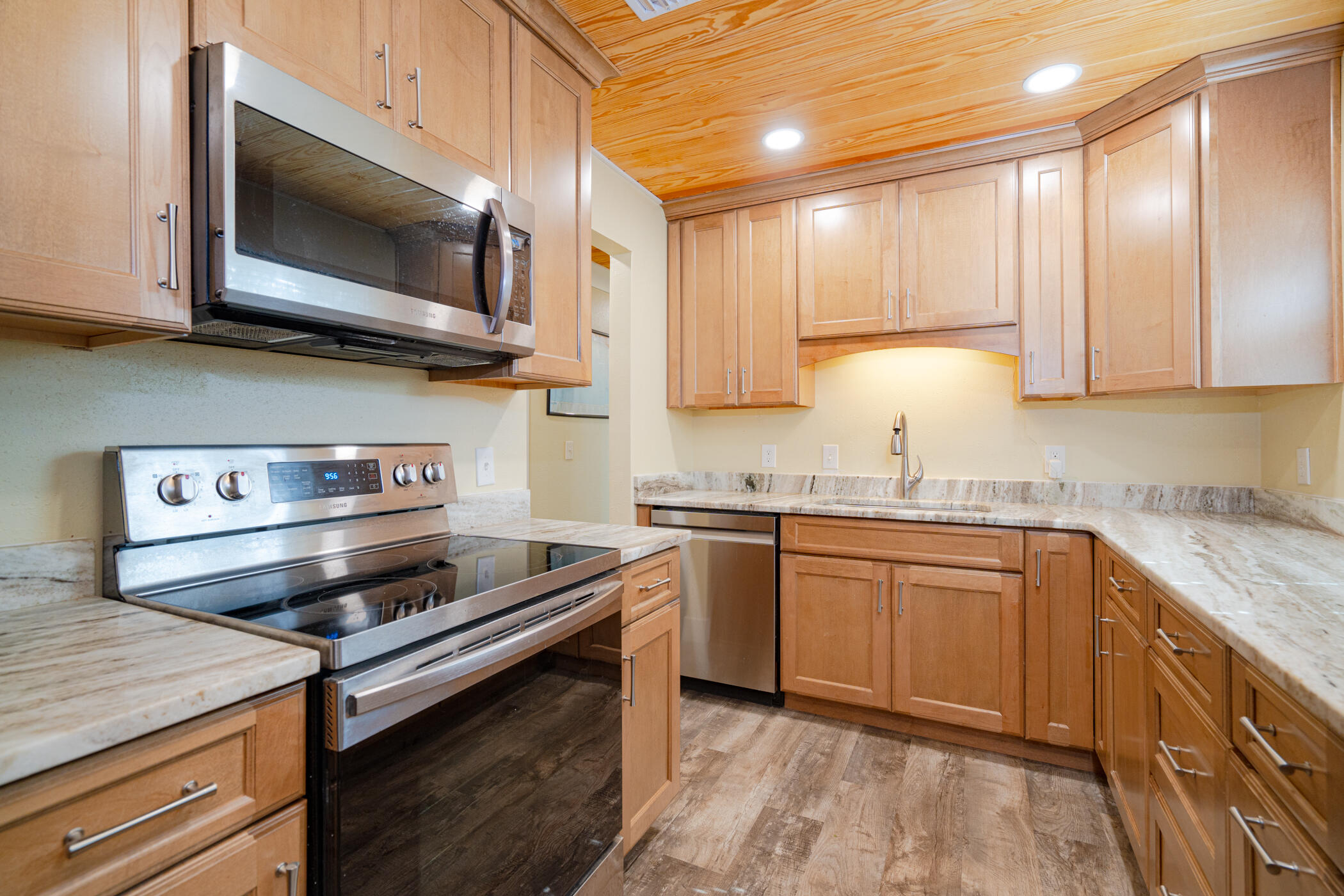 EGLIN HIGHWAY S/D - Residential