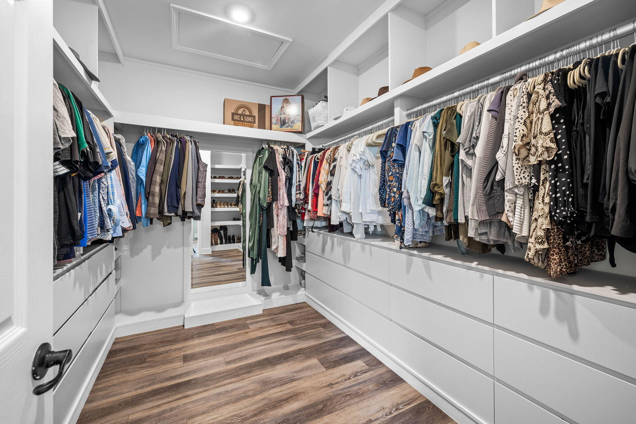 WINDSWEPT ESTATES - Residential