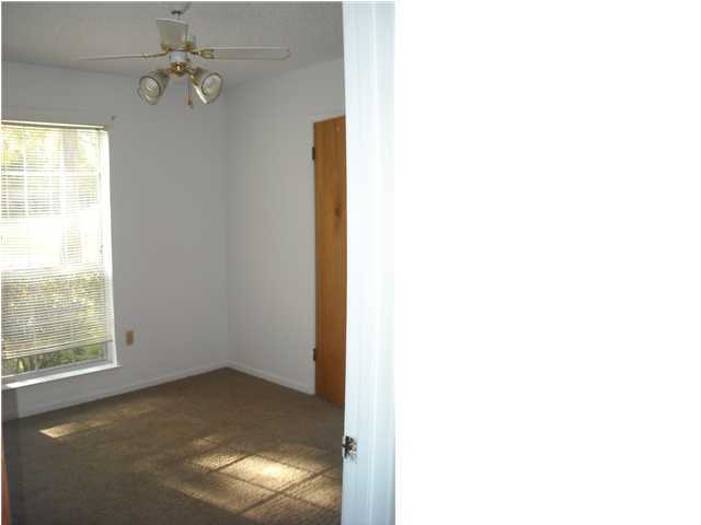 OAKCREST F & G PLAT 5 - Residential Lease