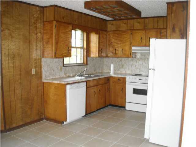 OAKCREST F & G PLAT 5 - Residential Lease