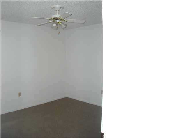 OAKCREST F & G PLAT 5 - Residential Lease