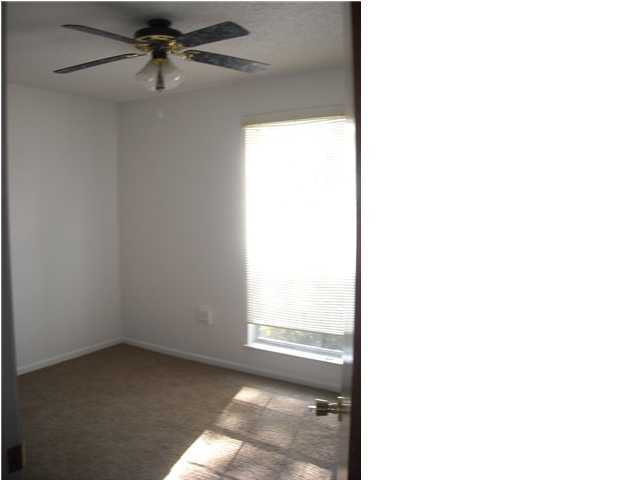 OAKCREST F & G PLAT 5 - Residential Lease