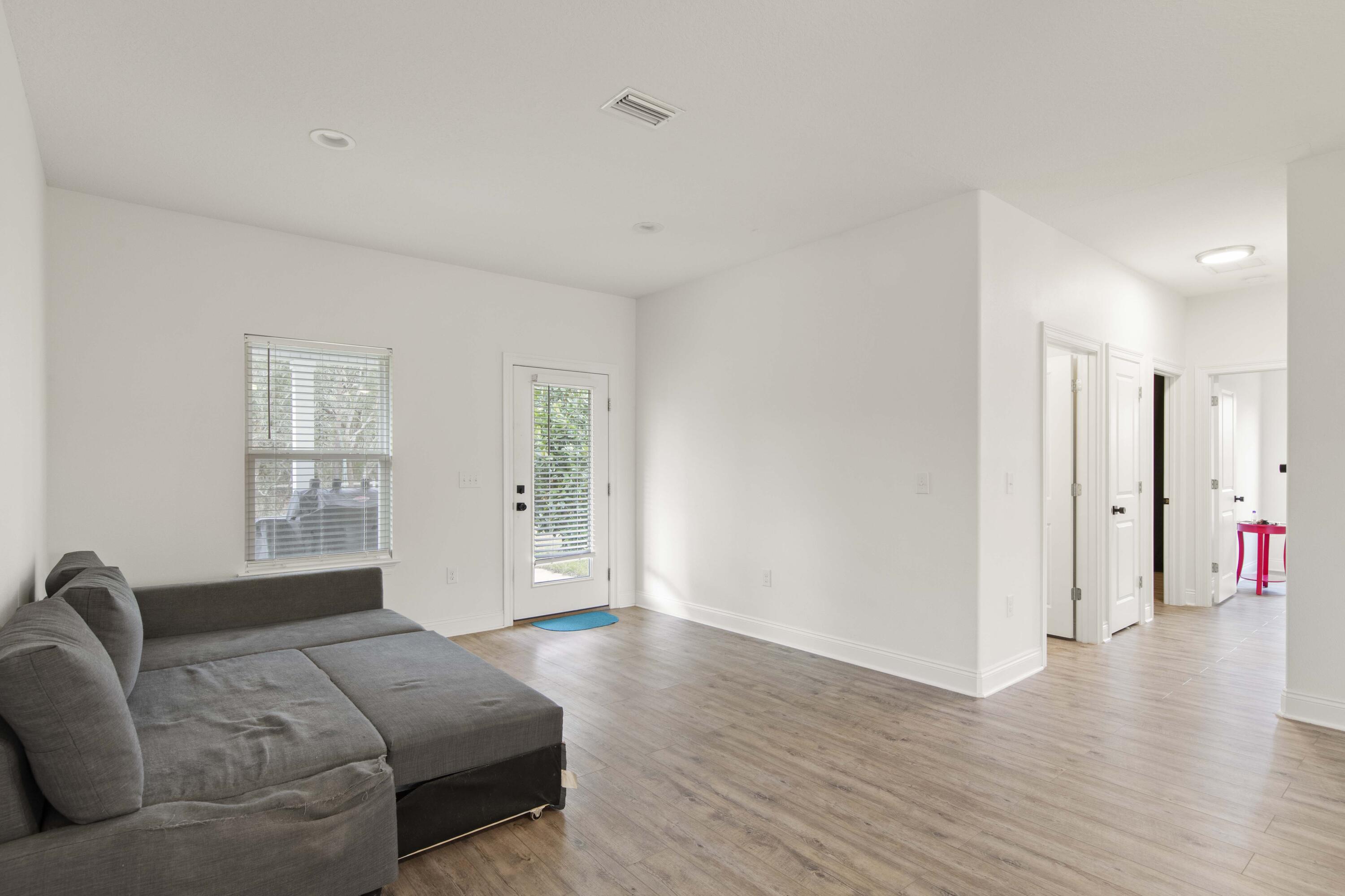 SANTA ROSA SHRS EAST - Residential