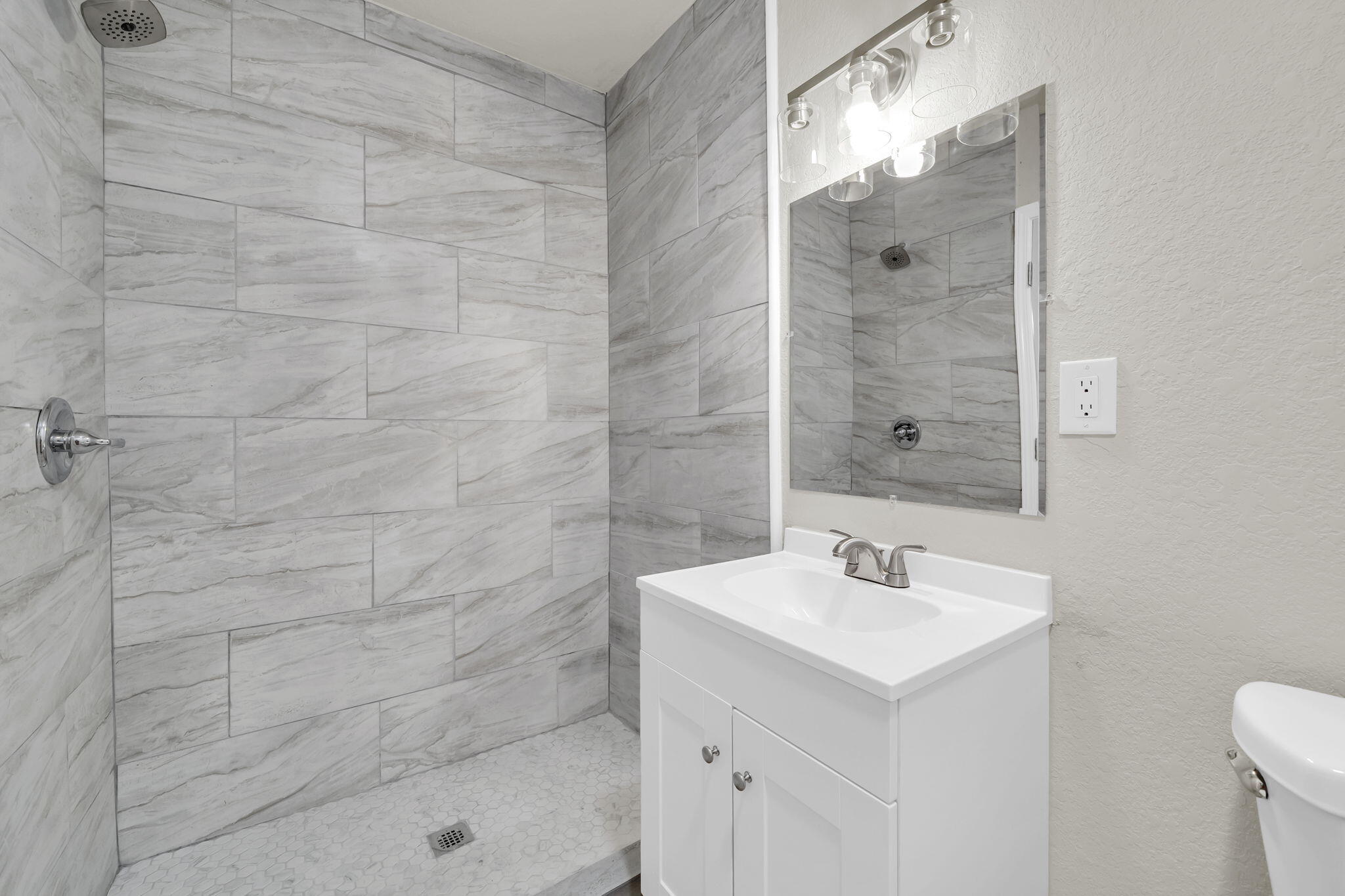 ELLIOTS POINT 10TH ADD ELLIOTTS - Residential