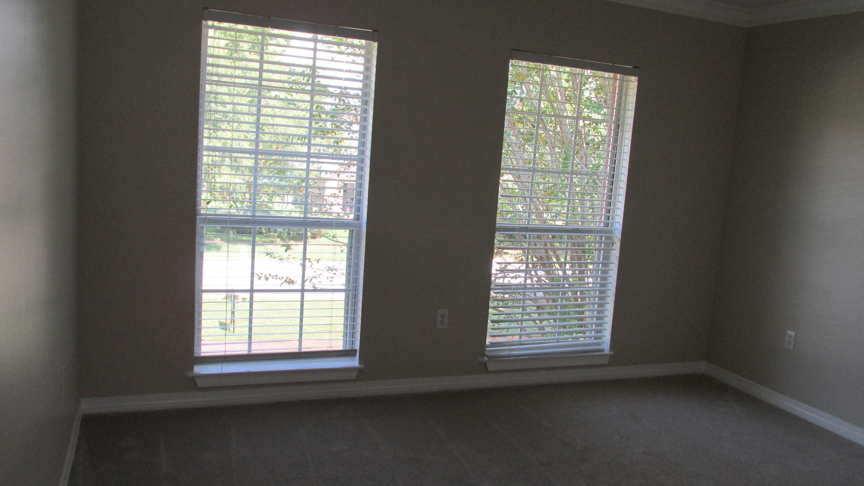 WINDSOR FOREST - Residential Lease