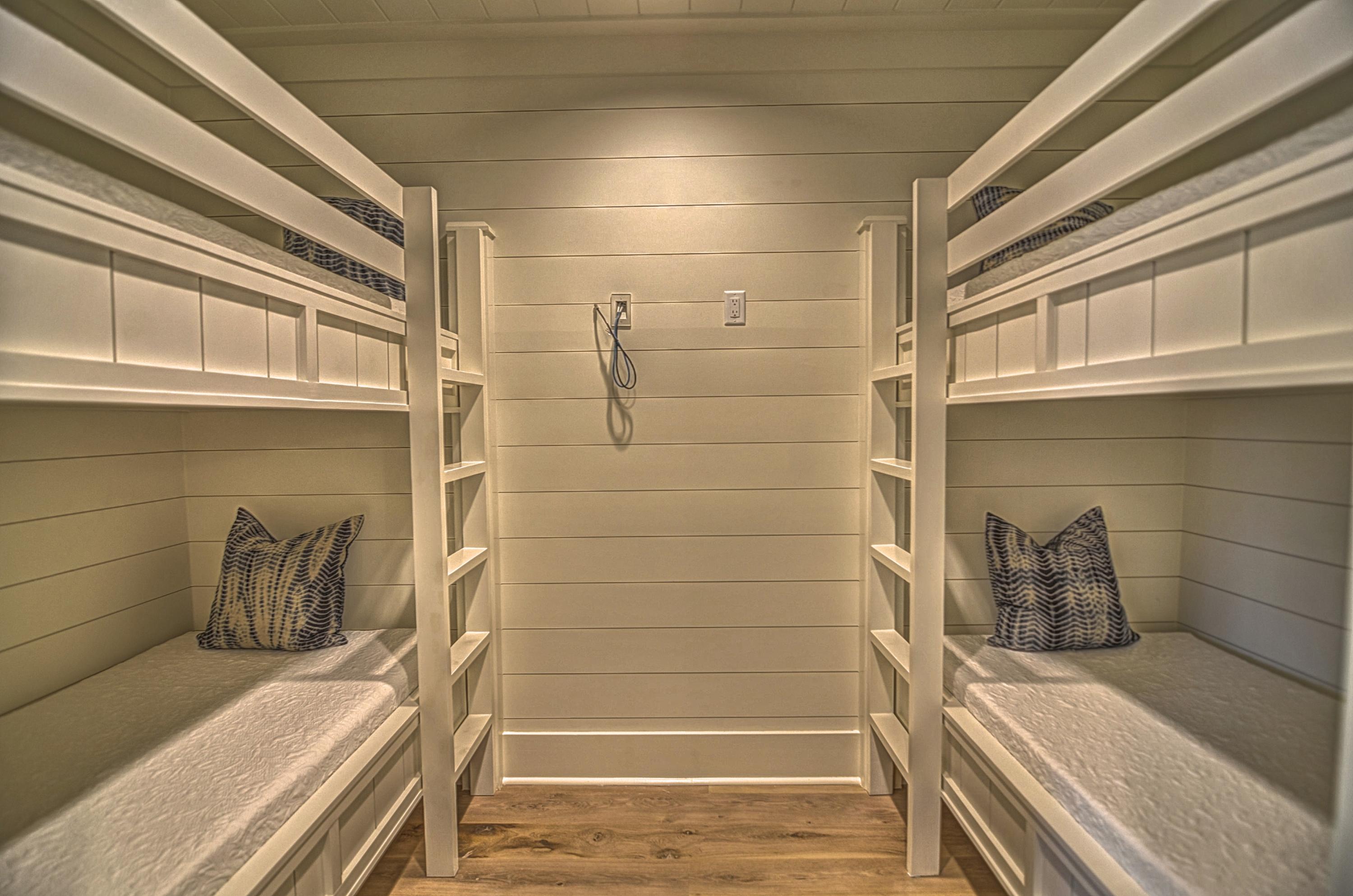 MAGNOLIA DUNE - Residential