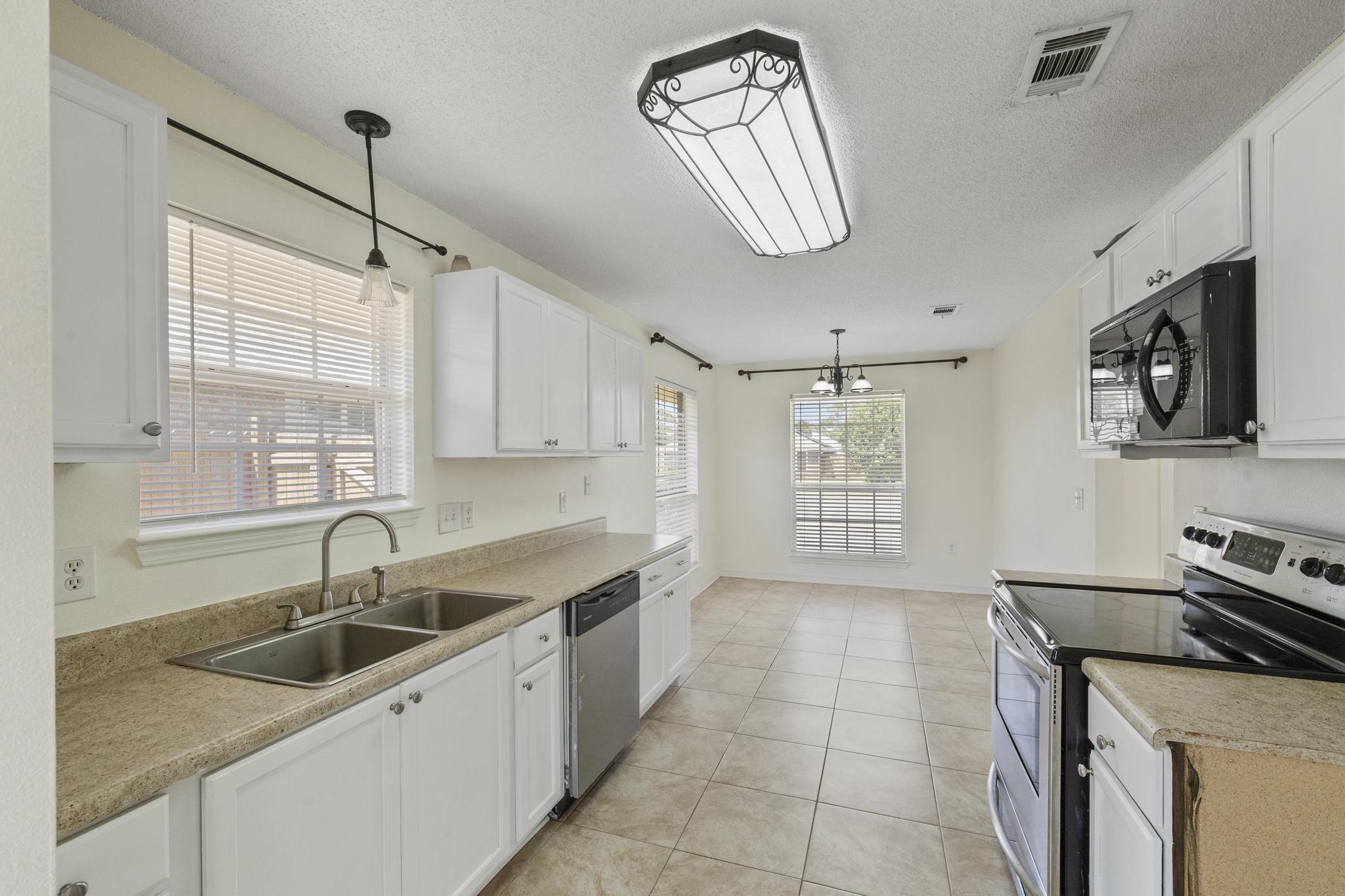 Jaimees Ridge - Residential