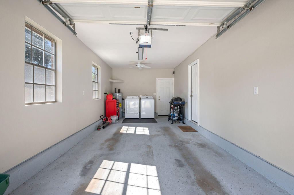 PINE LAKE S/D - Residential