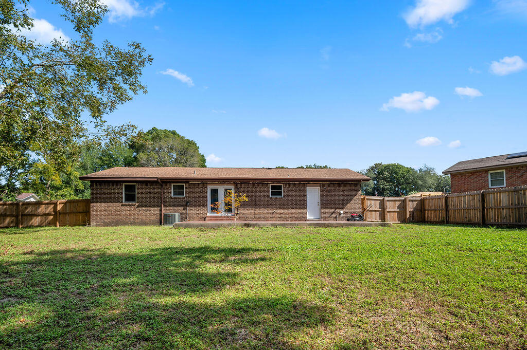 PINE LAKE S/D - Residential