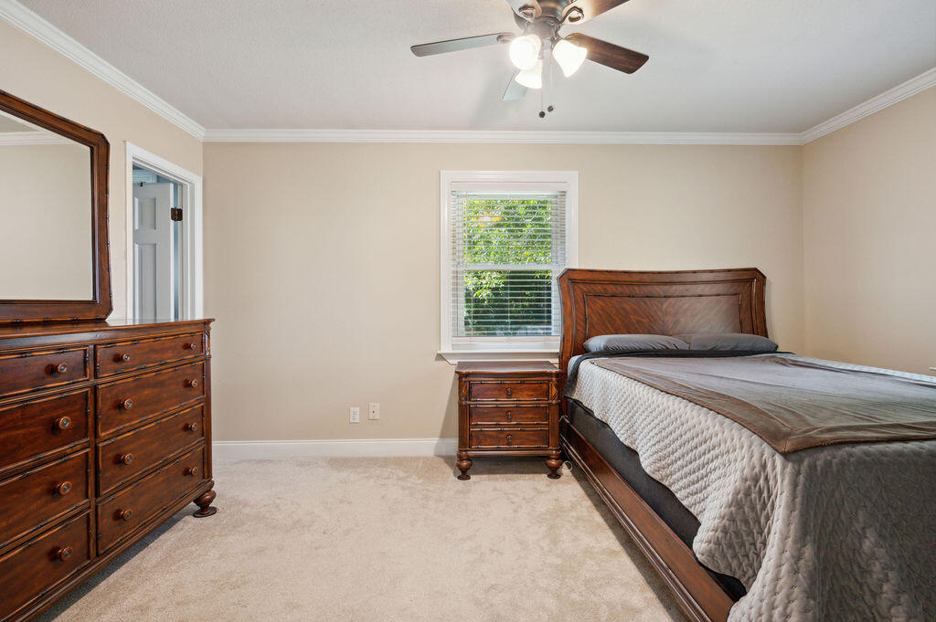 PINE LAKE S/D - Residential