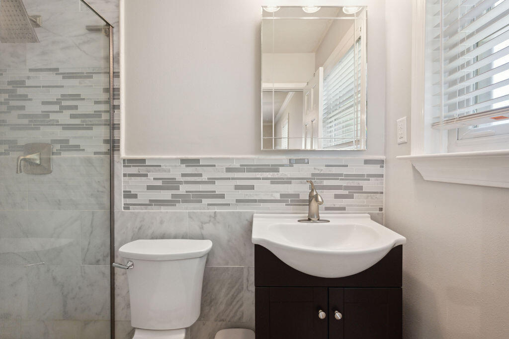 PINE LAKE S/D - Residential