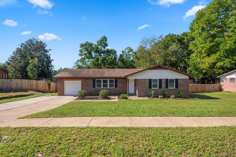 A home in Niceville