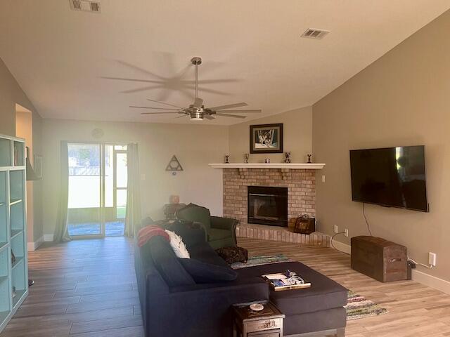 SANTILLANA - Residential Lease