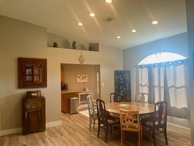 SANTILLANA - Residential Lease