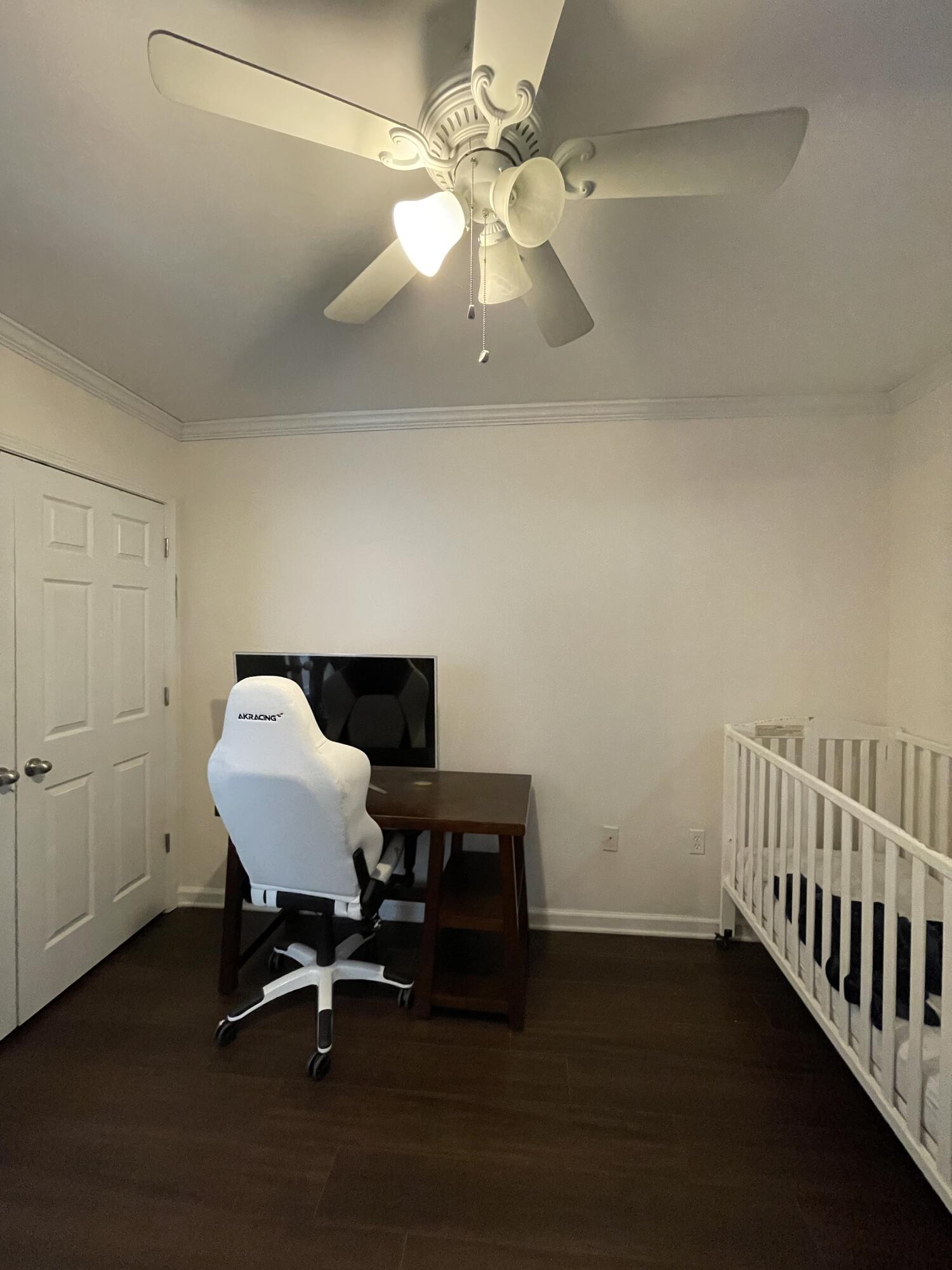 NEW MARY ESTHER (242300.10) - Residential Lease