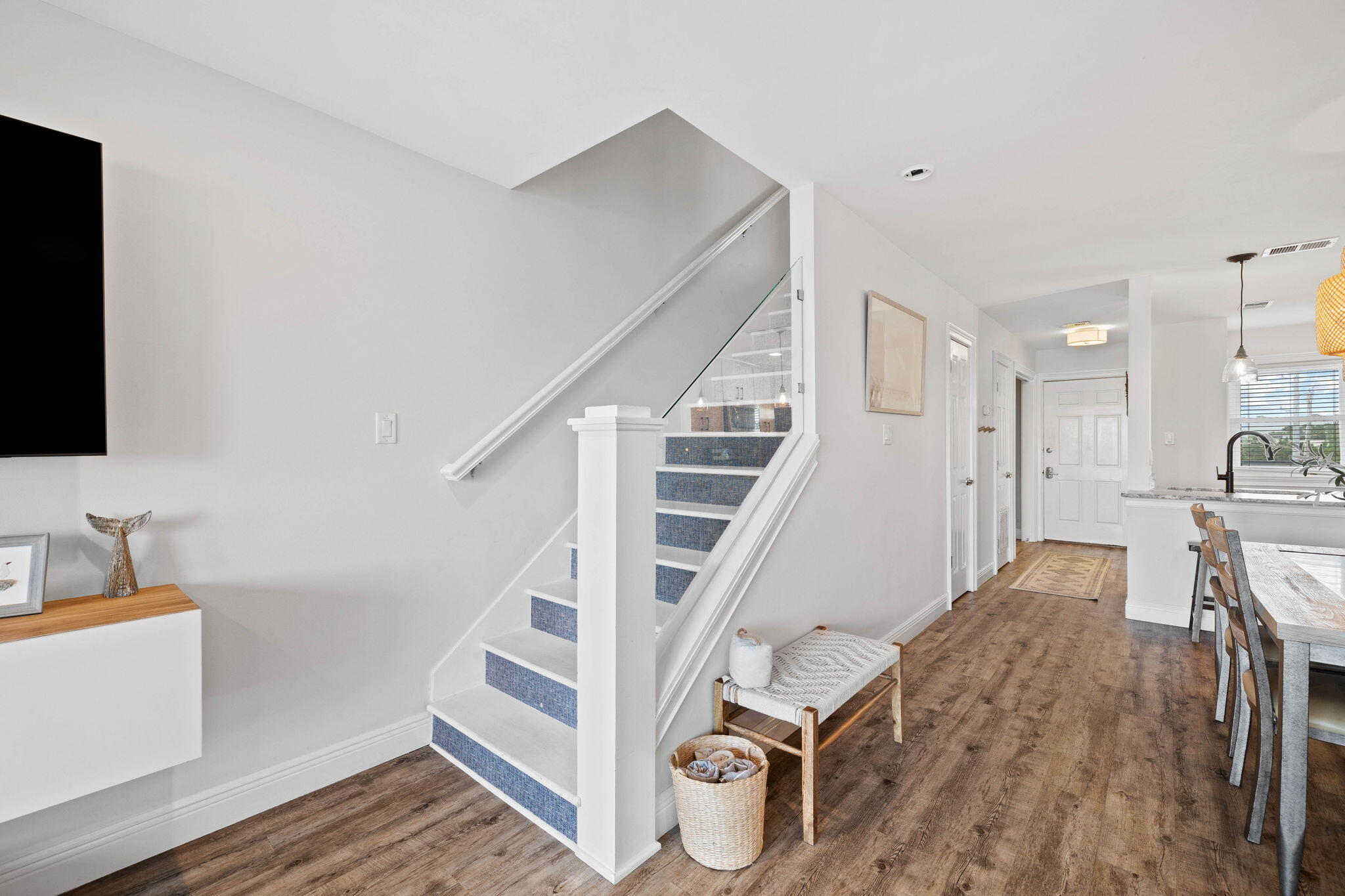 RAMSGATE HARBOUR PH 1 CONDO - Residential