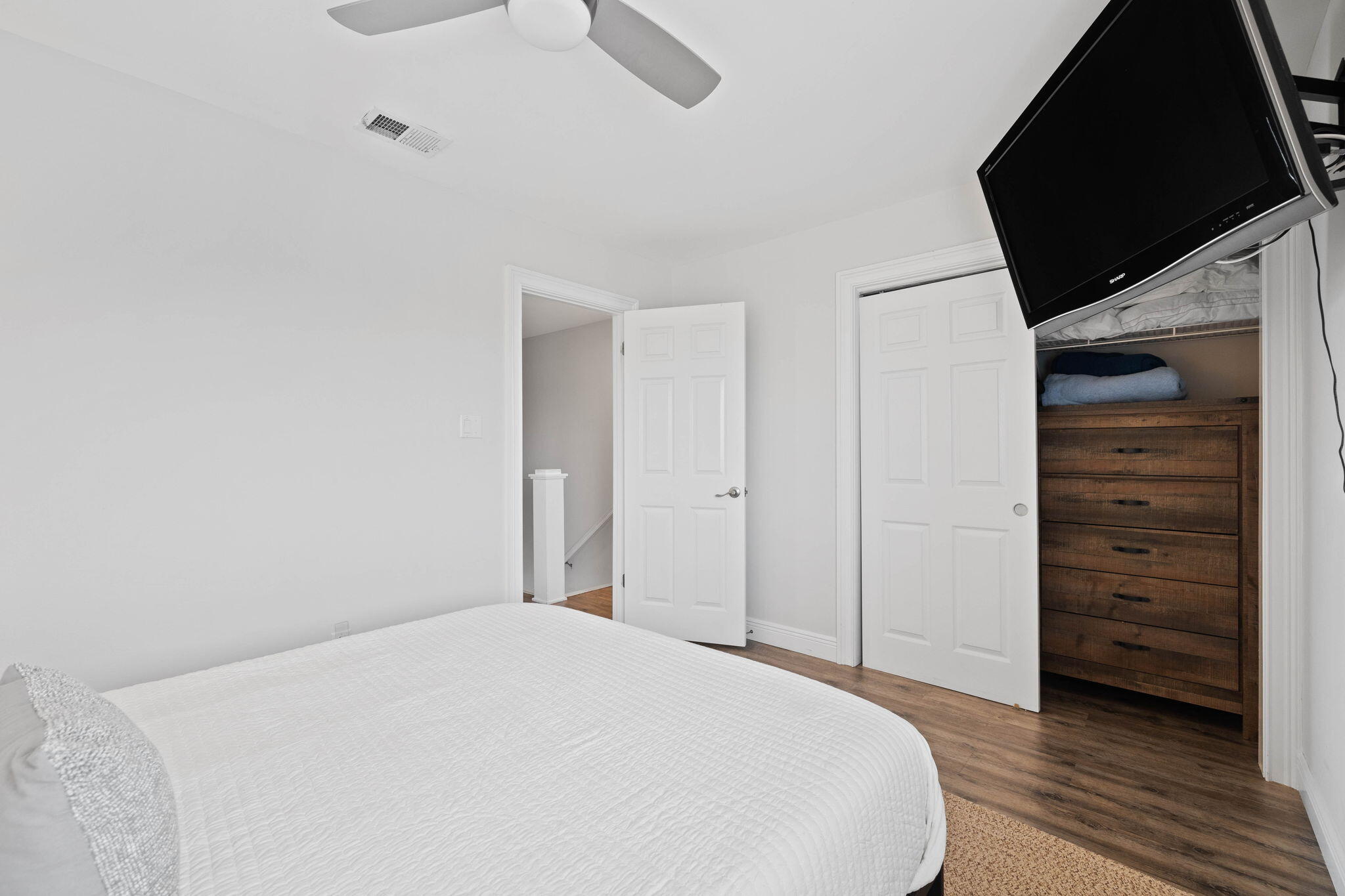 RAMSGATE HARBOUR PH 1 CONDO - Residential