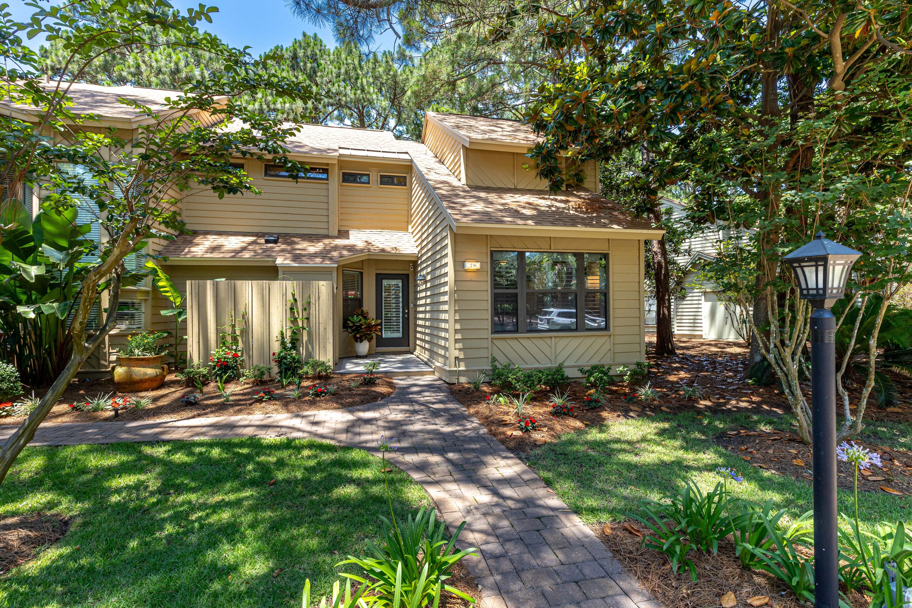 FAIRWAYS AT SANDESTIN PH 3 - Residential