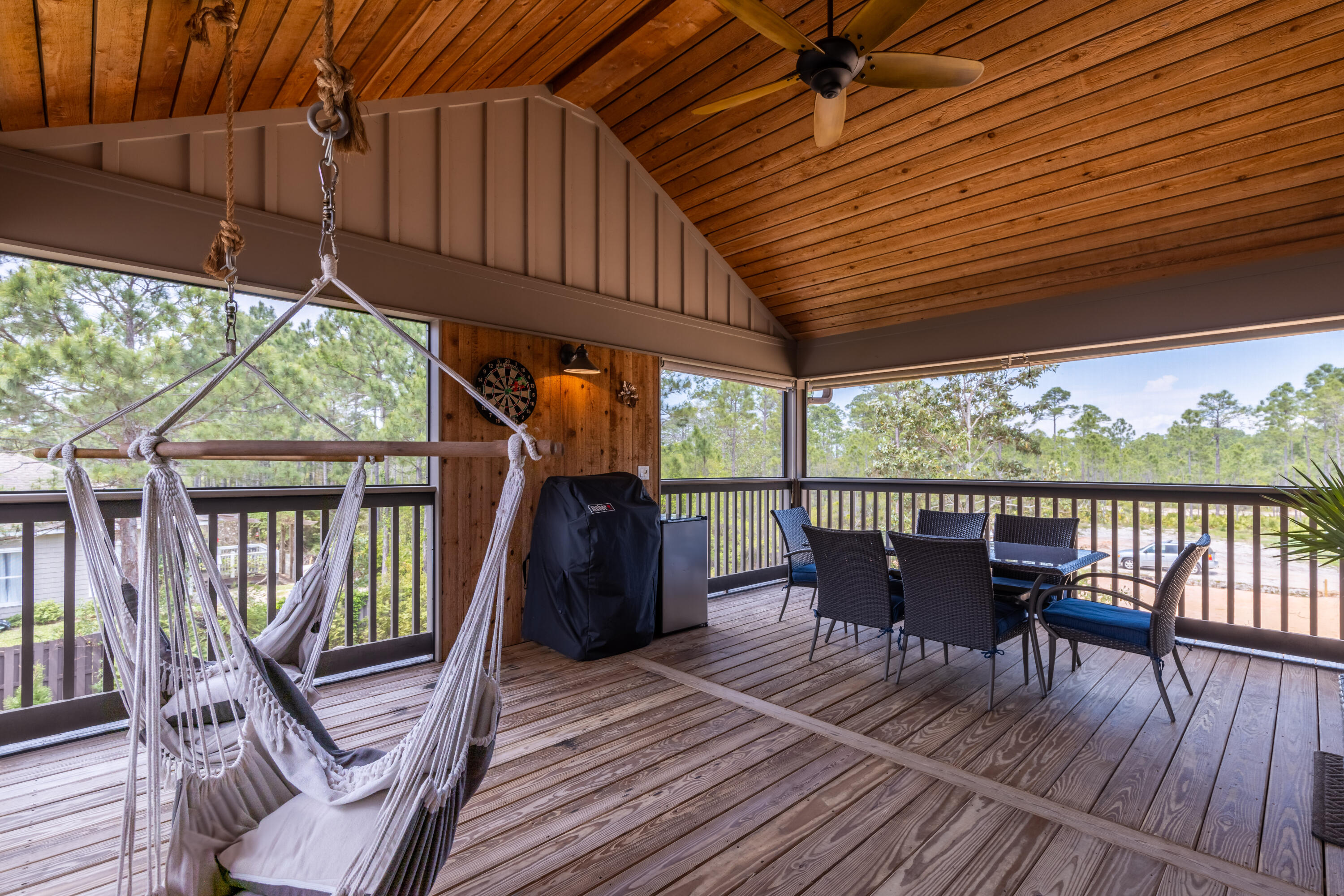 EXCLUSIVE BEACH - Residential