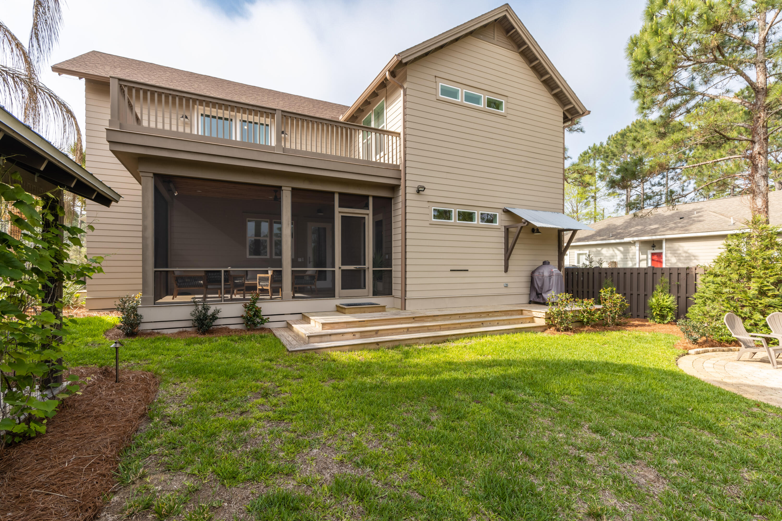 EXCLUSIVE BEACH - Residential