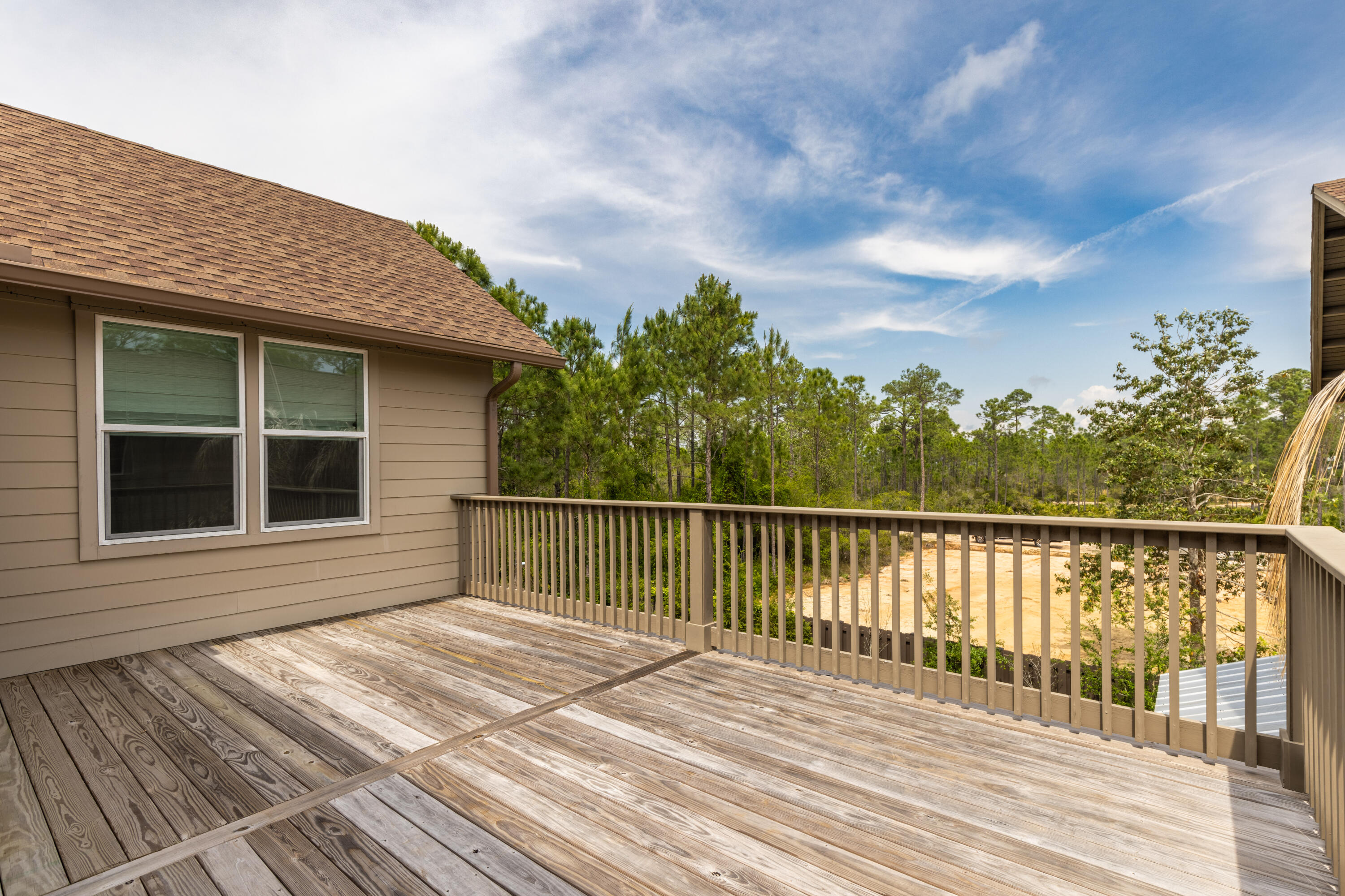 EXCLUSIVE BEACH - Residential