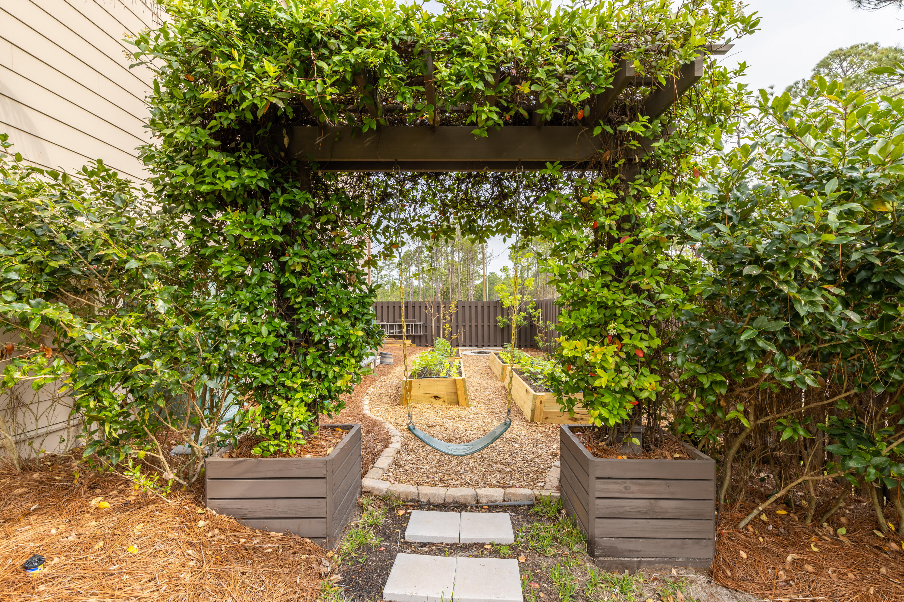 EXCLUSIVE BEACH - Residential