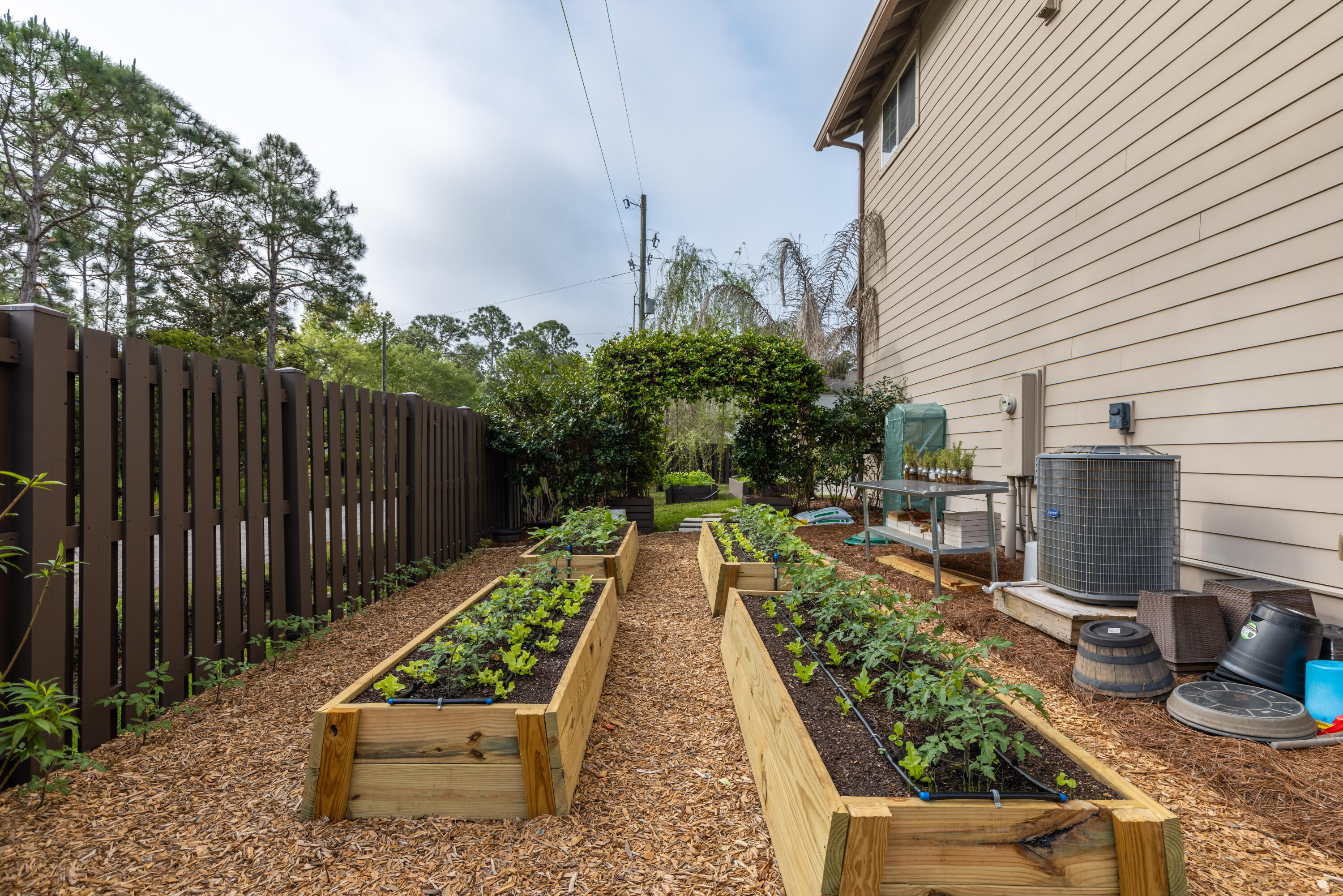 EXCLUSIVE BEACH - Residential