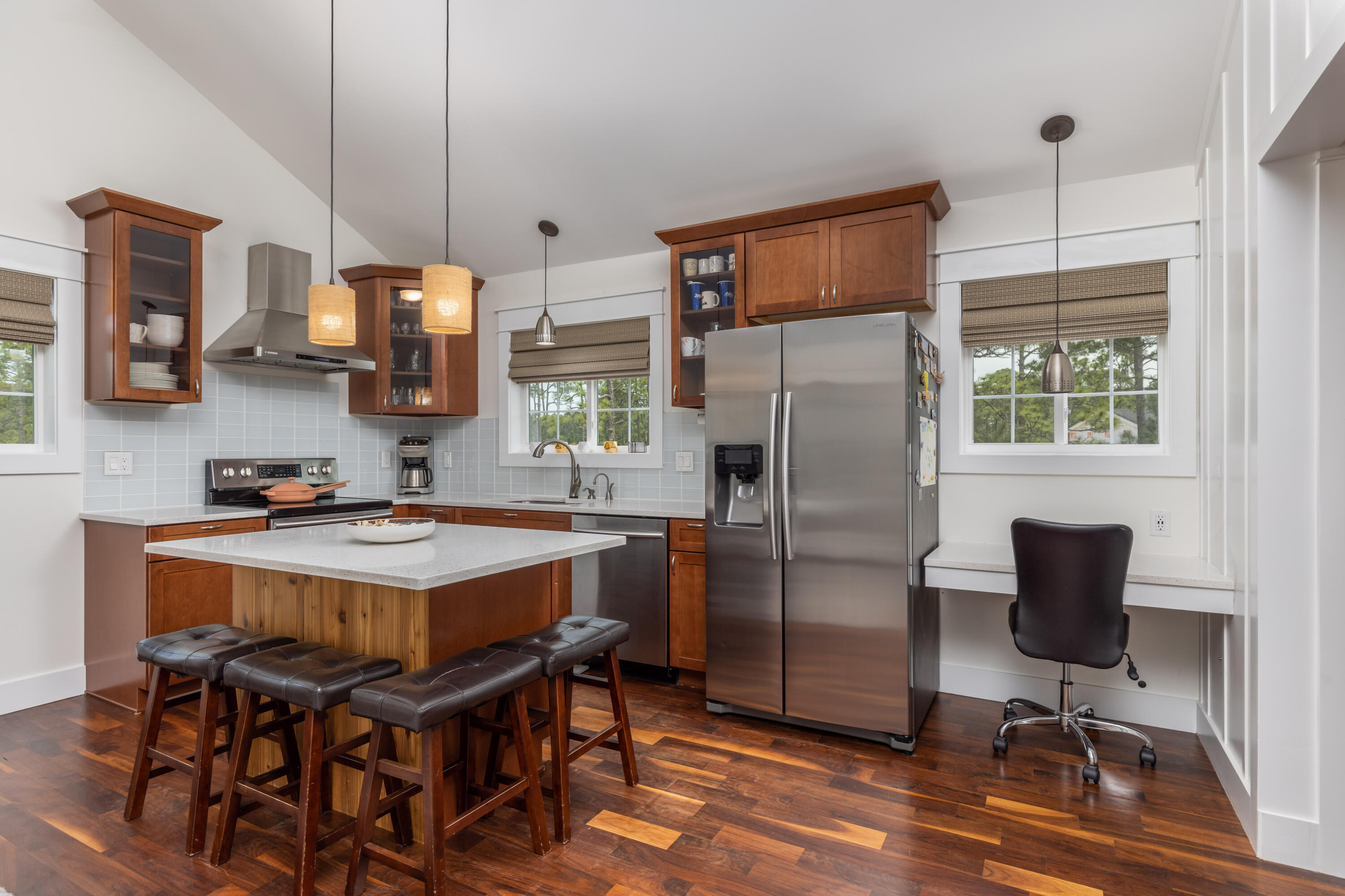 EXCLUSIVE BEACH - Residential