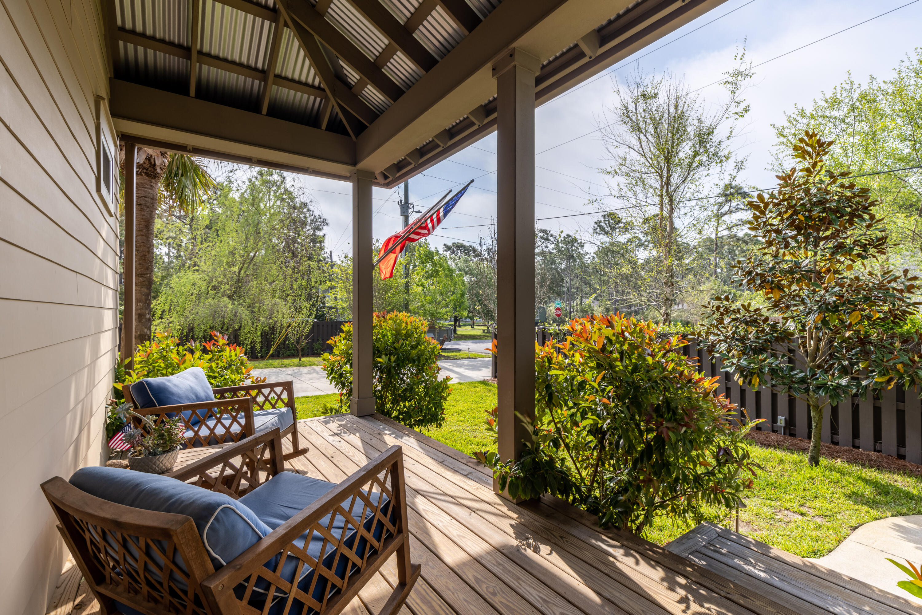 EXCLUSIVE BEACH - Residential