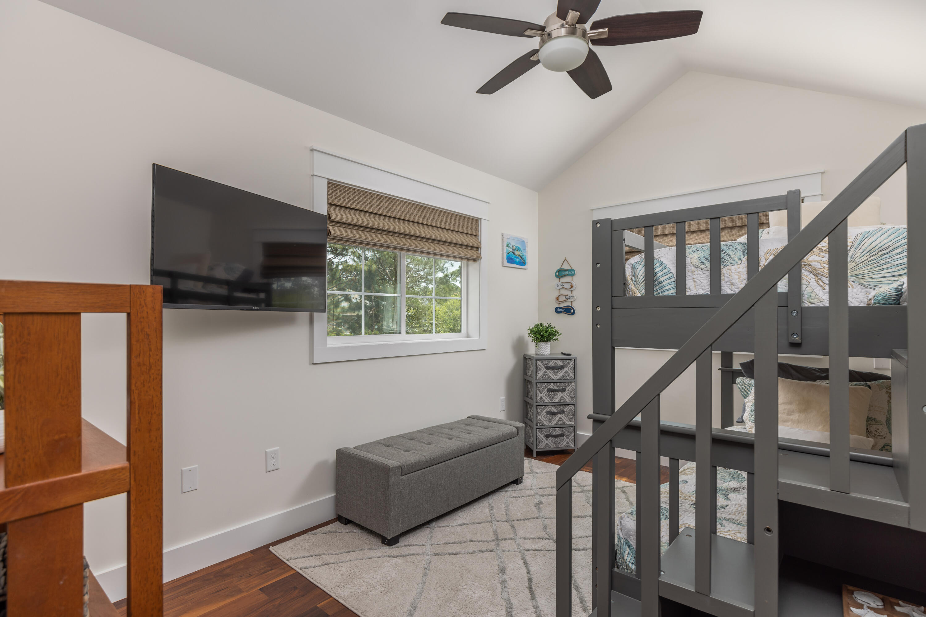 EXCLUSIVE BEACH - Residential