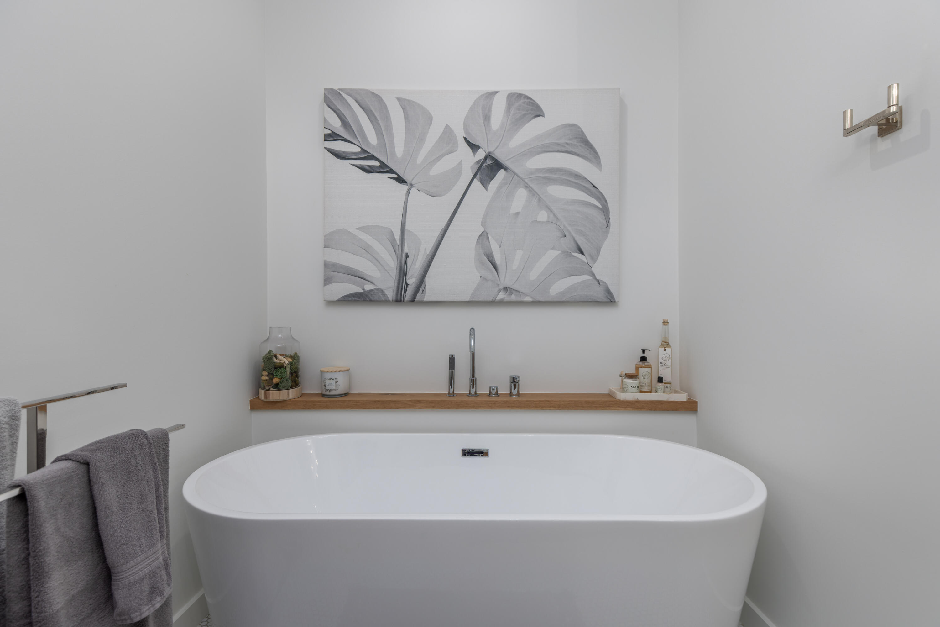 EXCLUSIVE BEACH - Residential