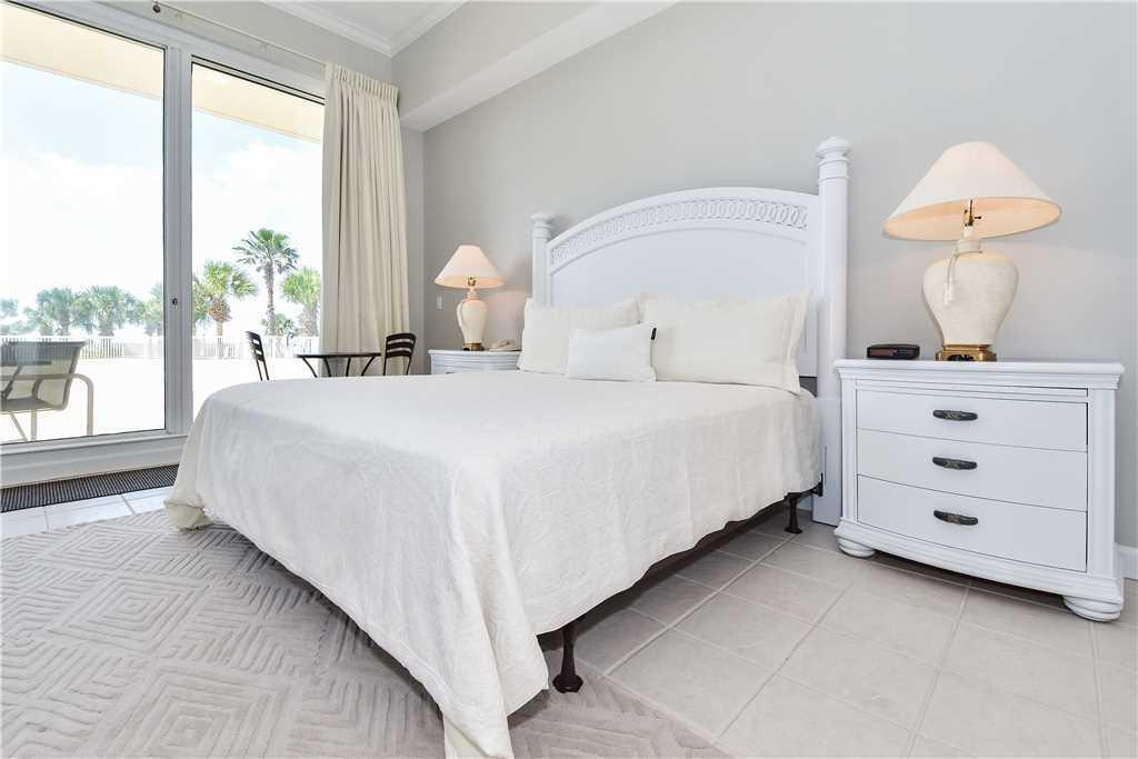 ST. MAARTEN AT SILVER SHELLS - Residential