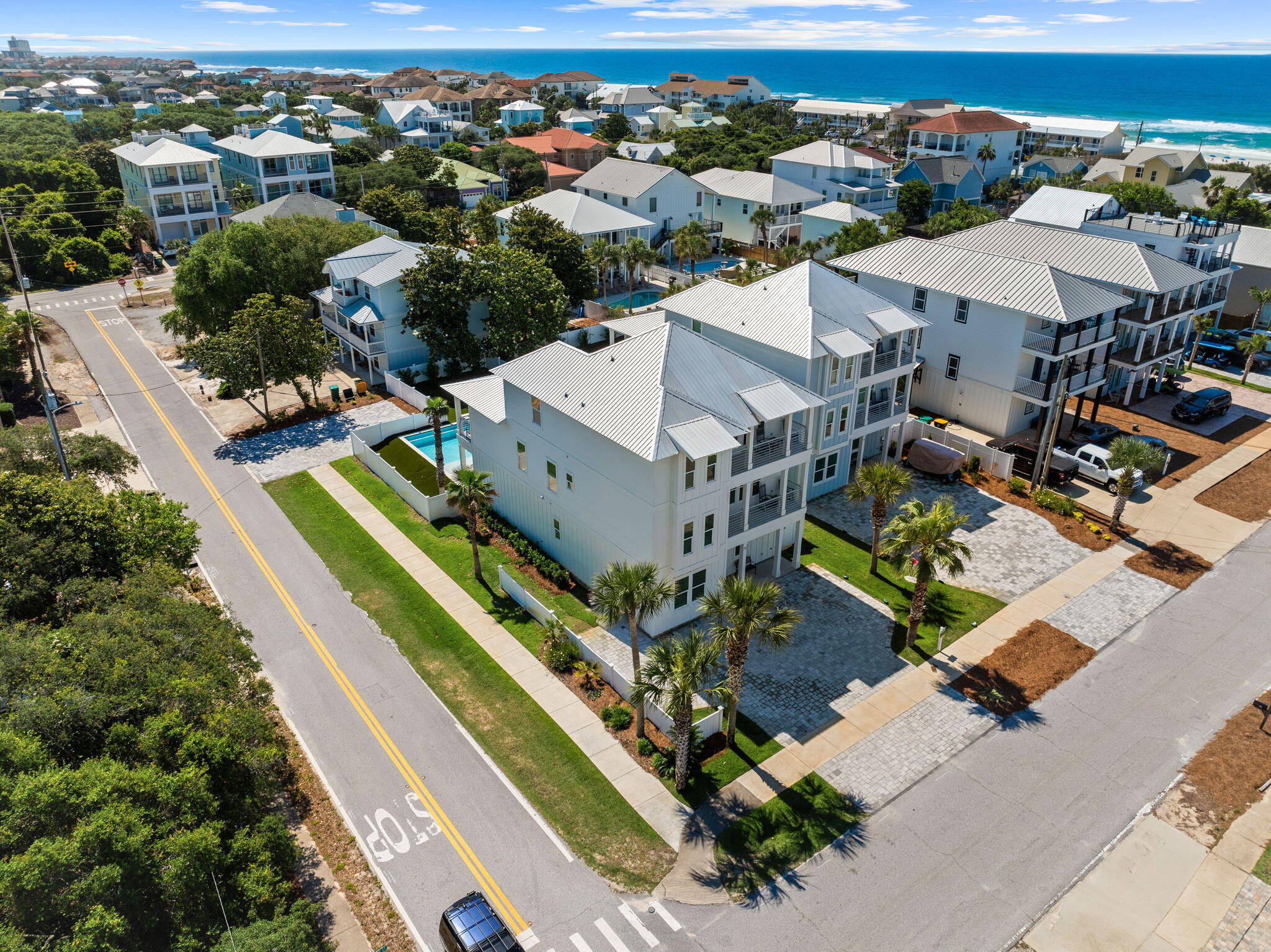 CRYSTAL BEACH - Residential