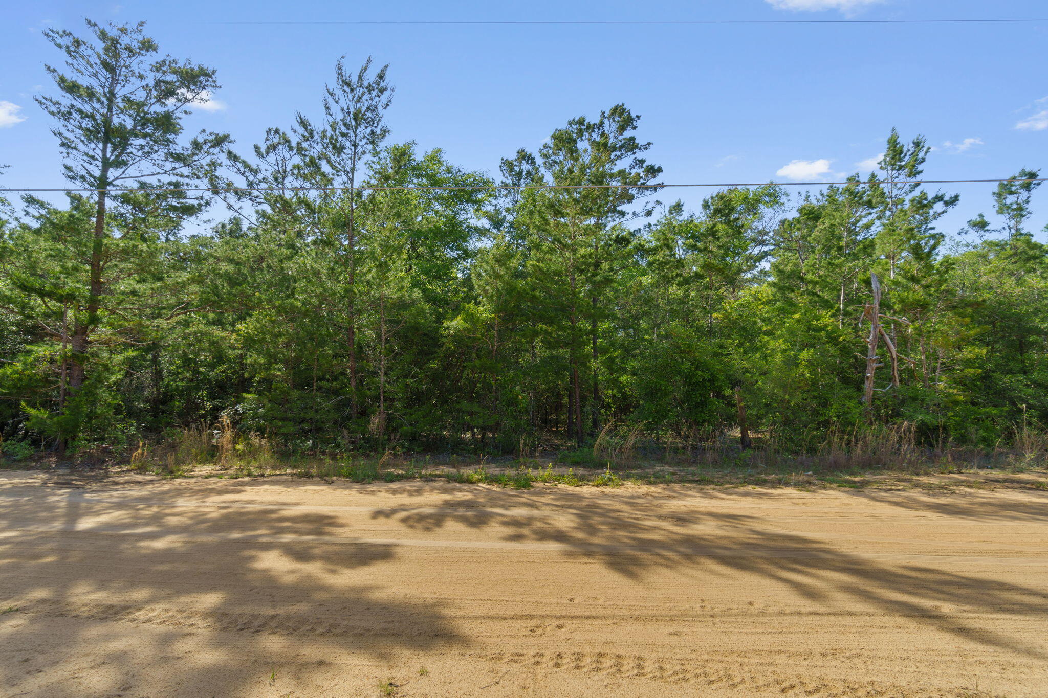 JUNIPER LAKE ESTATES - Land