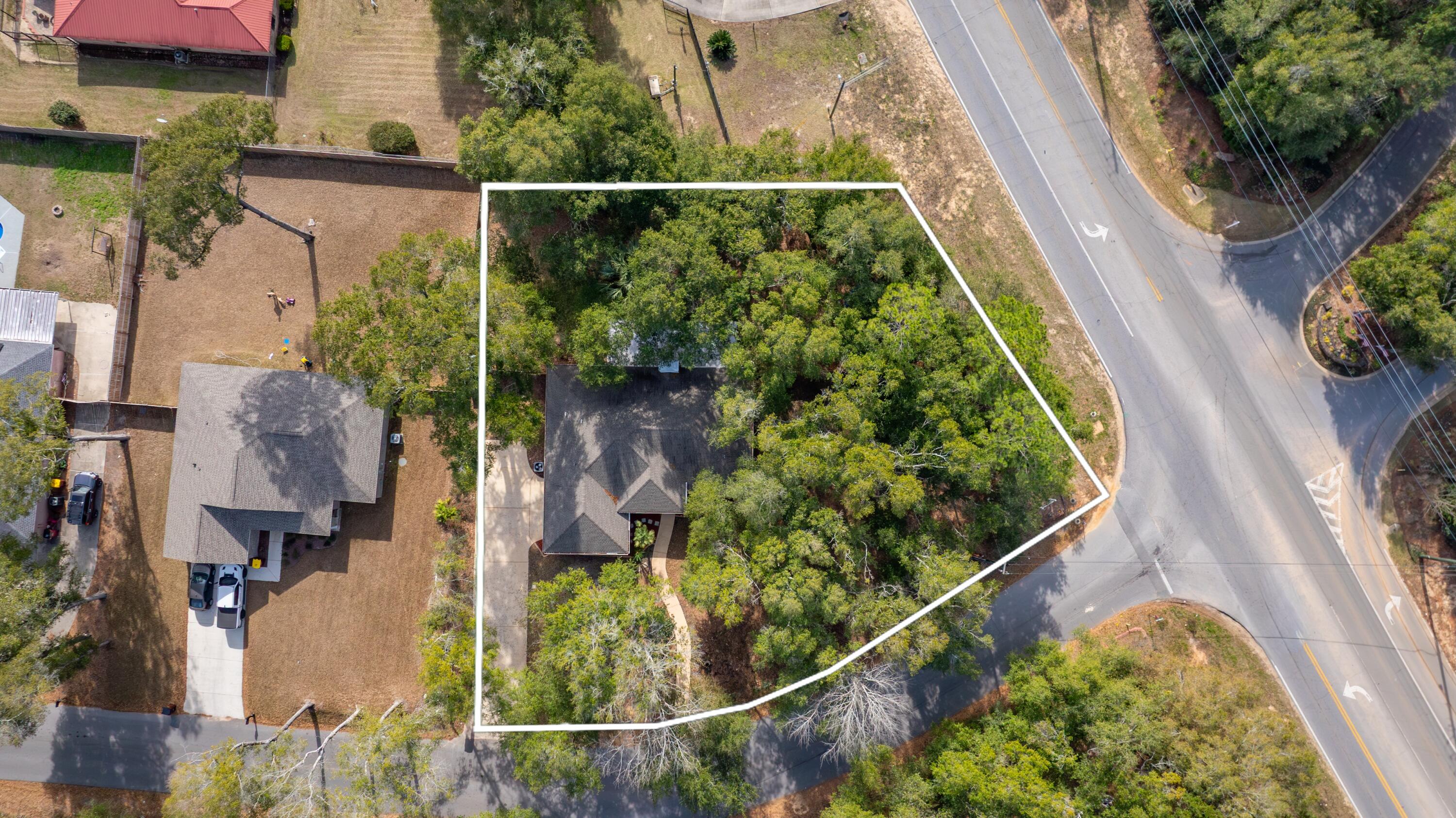 COUNTRY CLUB ESTATES 1 OF CRESTVIEW - Residential