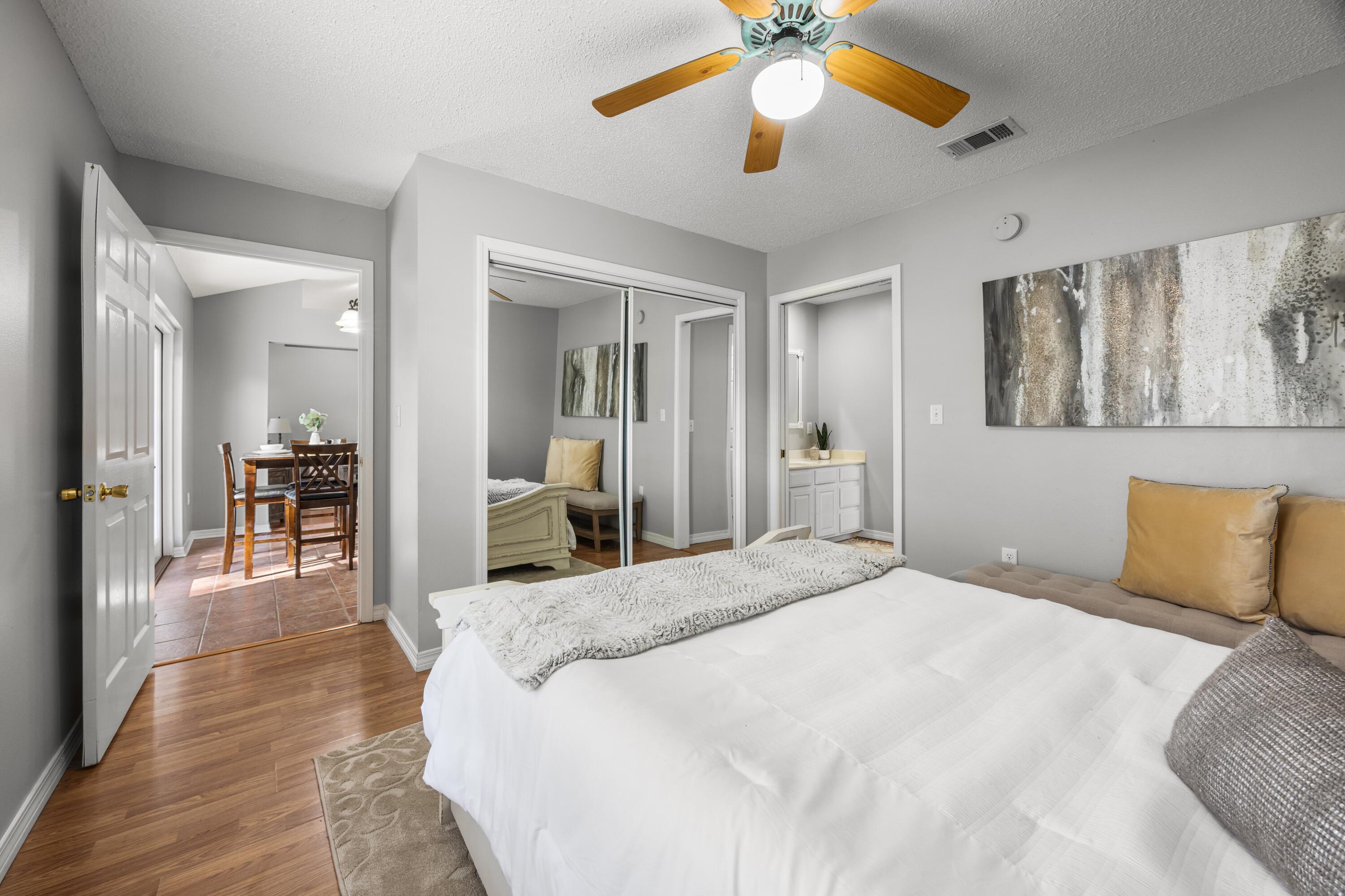 COUNTRY CLUB ESTATES 1 OF CRESTVIEW - Residential