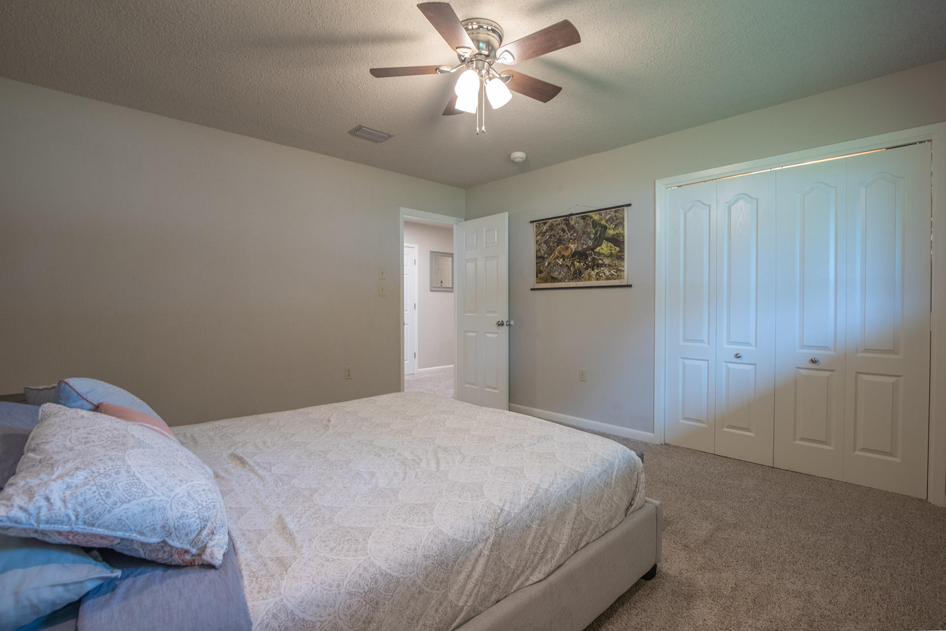 LAKE LORRAINE ESTATES - Residential