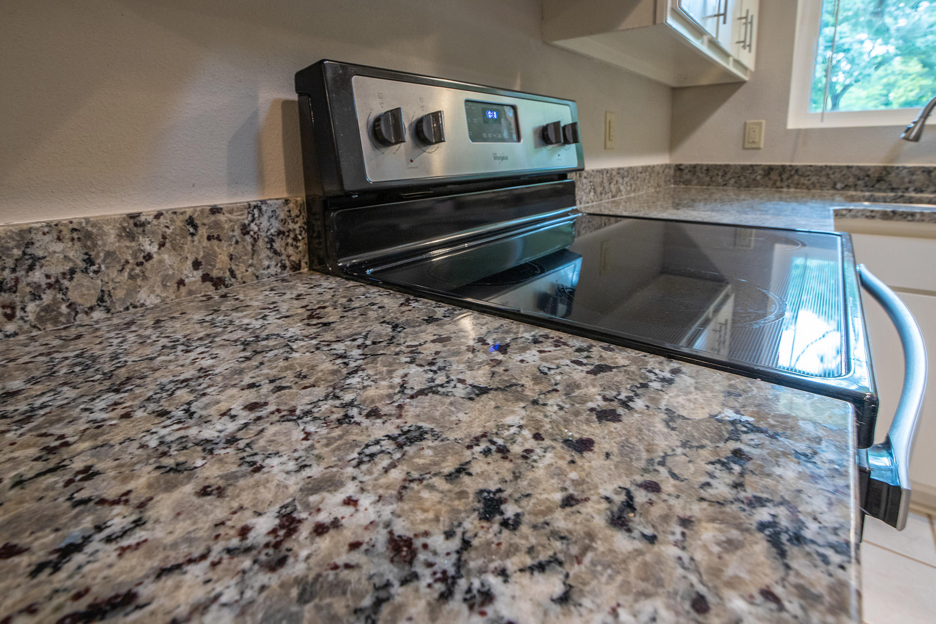 LAKE LORRAINE ESTATES - Residential