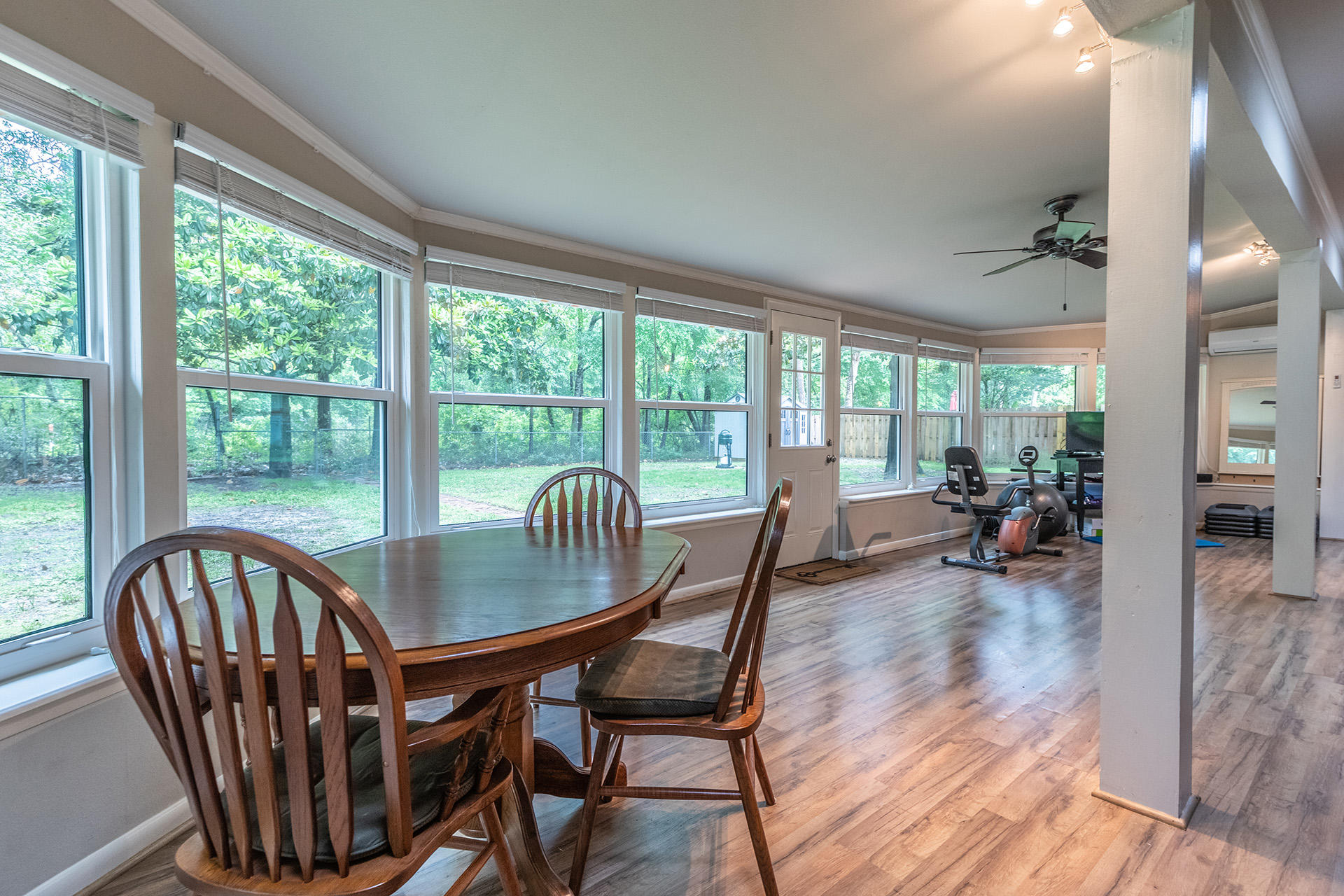 LAKE LORRAINE ESTATES - Residential