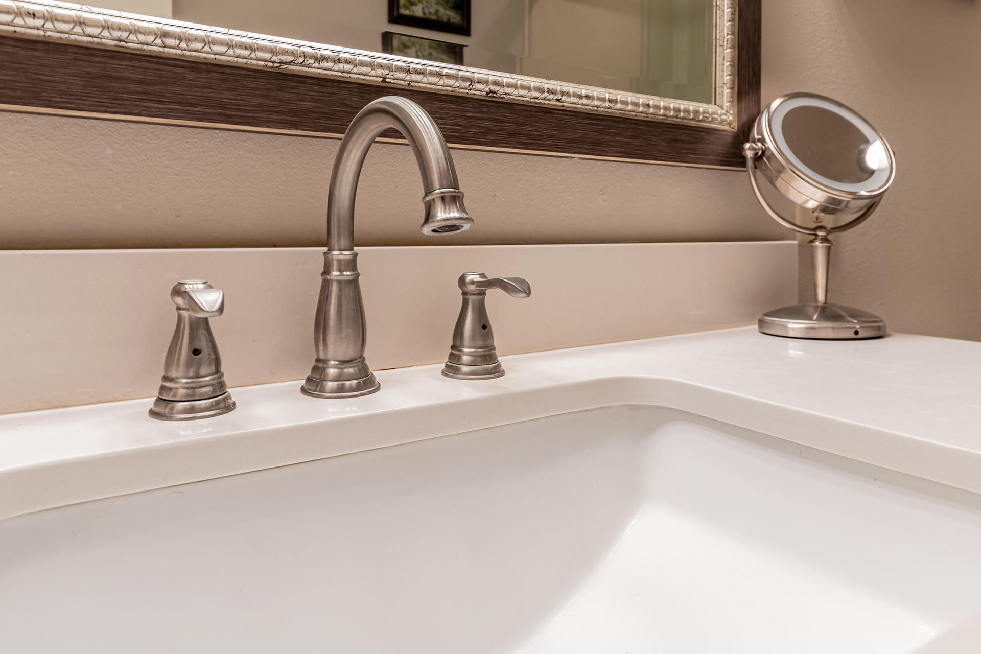 LAKE LORRAINE ESTATES - Residential